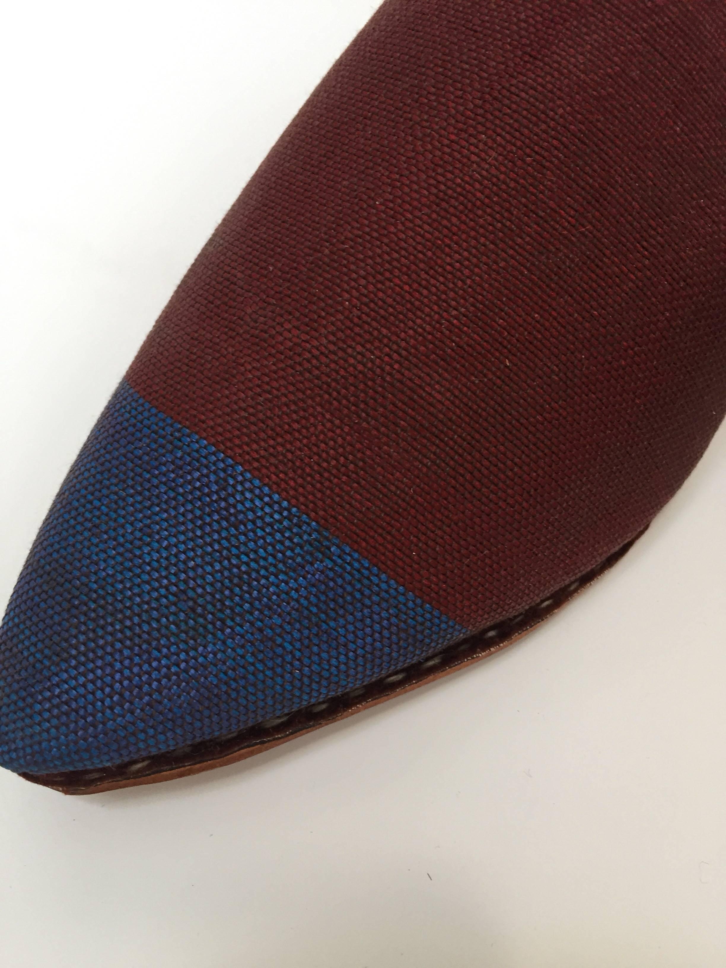 20th Century Moroccan Silk Slippers Burgundy For Sale