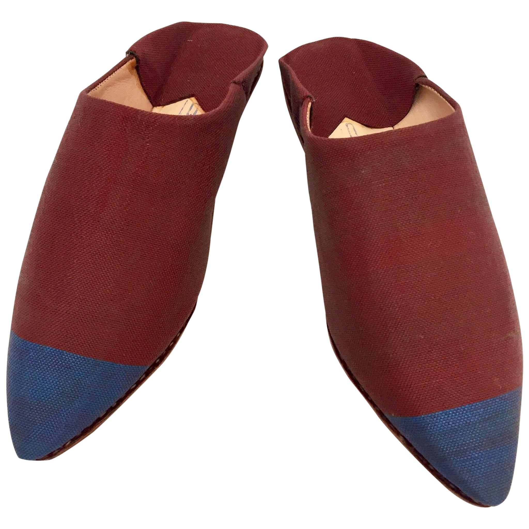 Moroccan Silk Slippers Burgundy For Sale