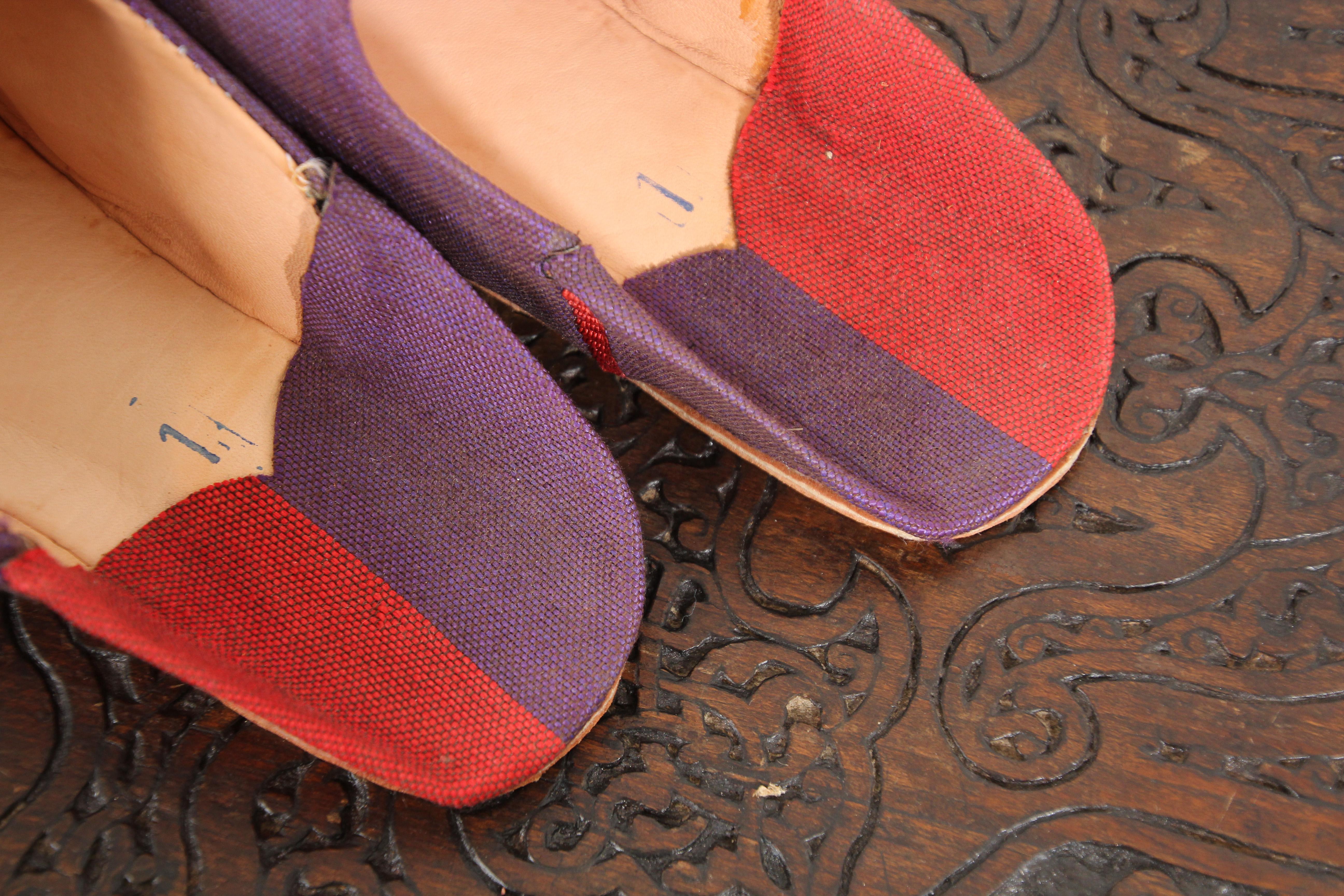 Hand-Crafted Moroccan Silk Slippers Marrakech Babouches For Sale