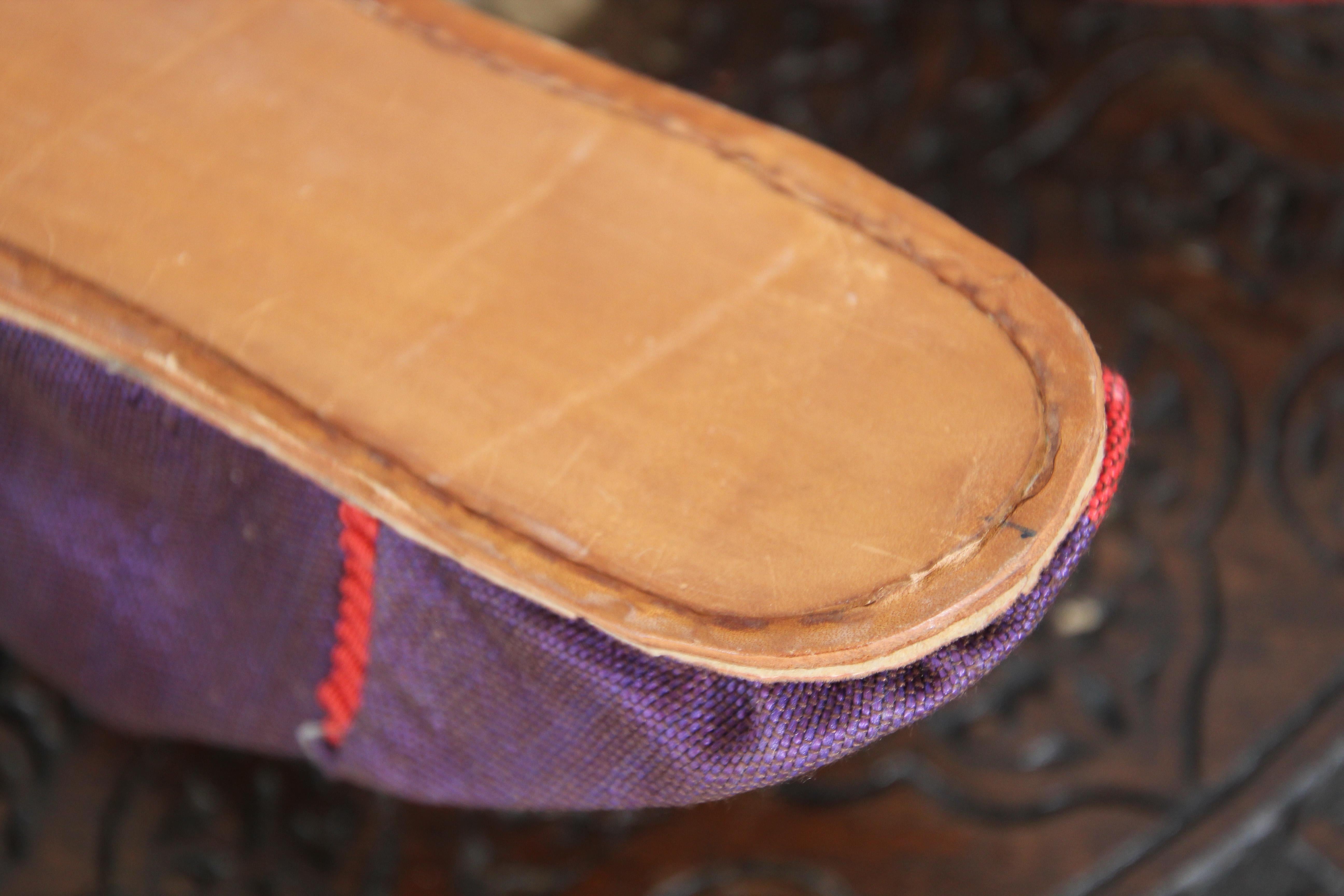 20th Century Moroccan Silk Slippers Marrakech Babouches For Sale