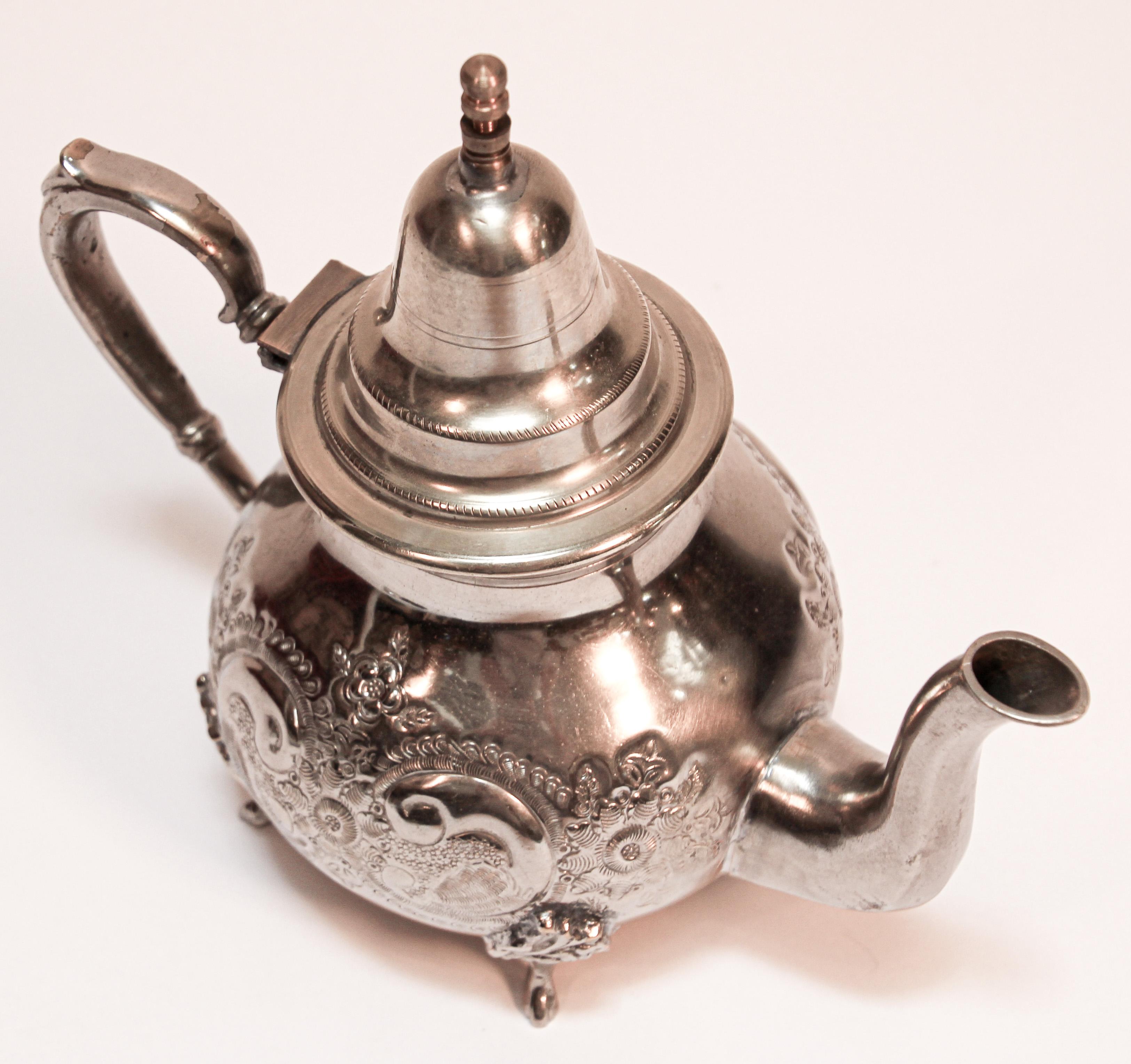Moroccan Silver Plated Tea Pot 2