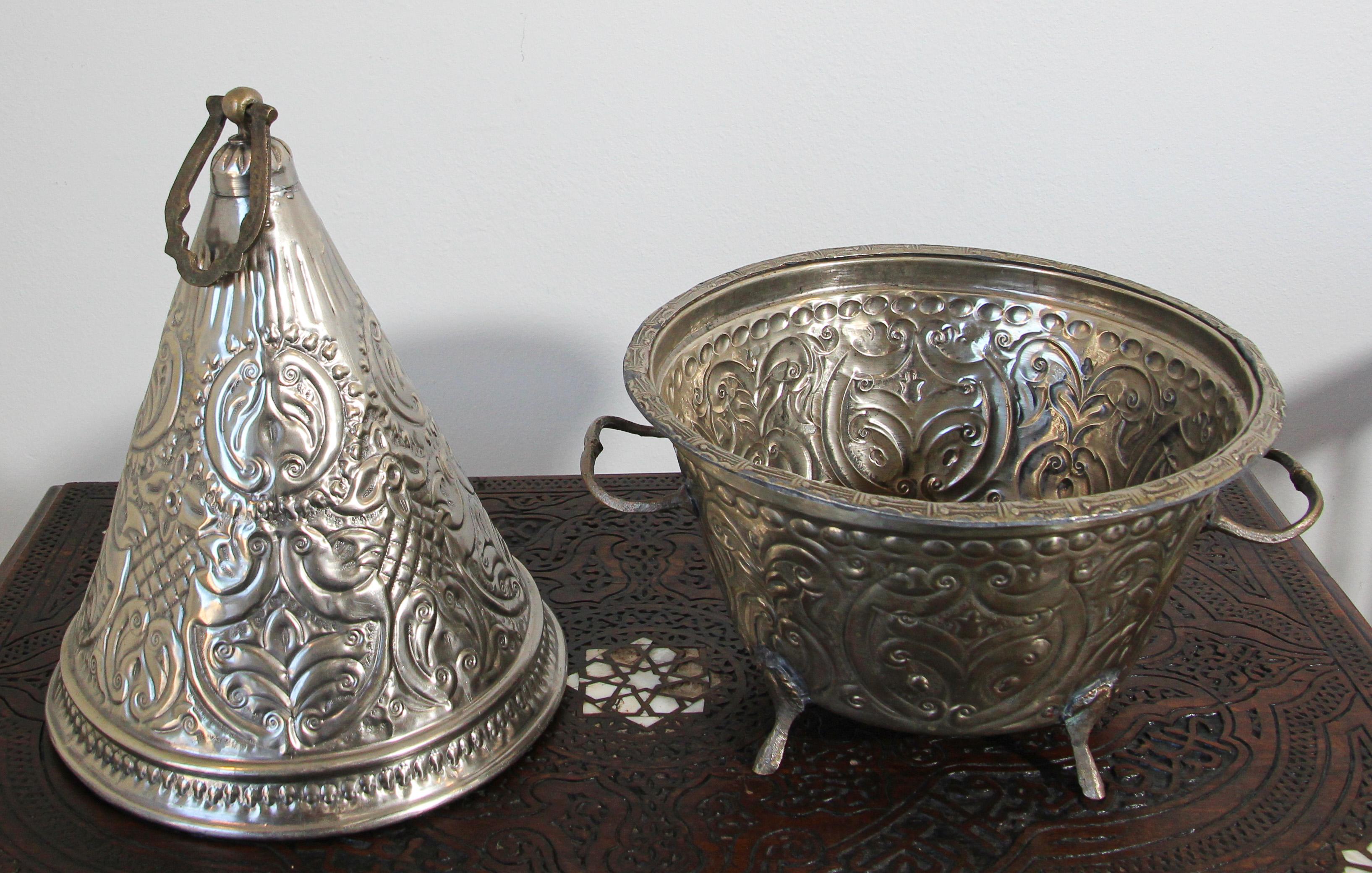 Moroccan Silver Repousse Decorative Dish Tajine with Cover 4