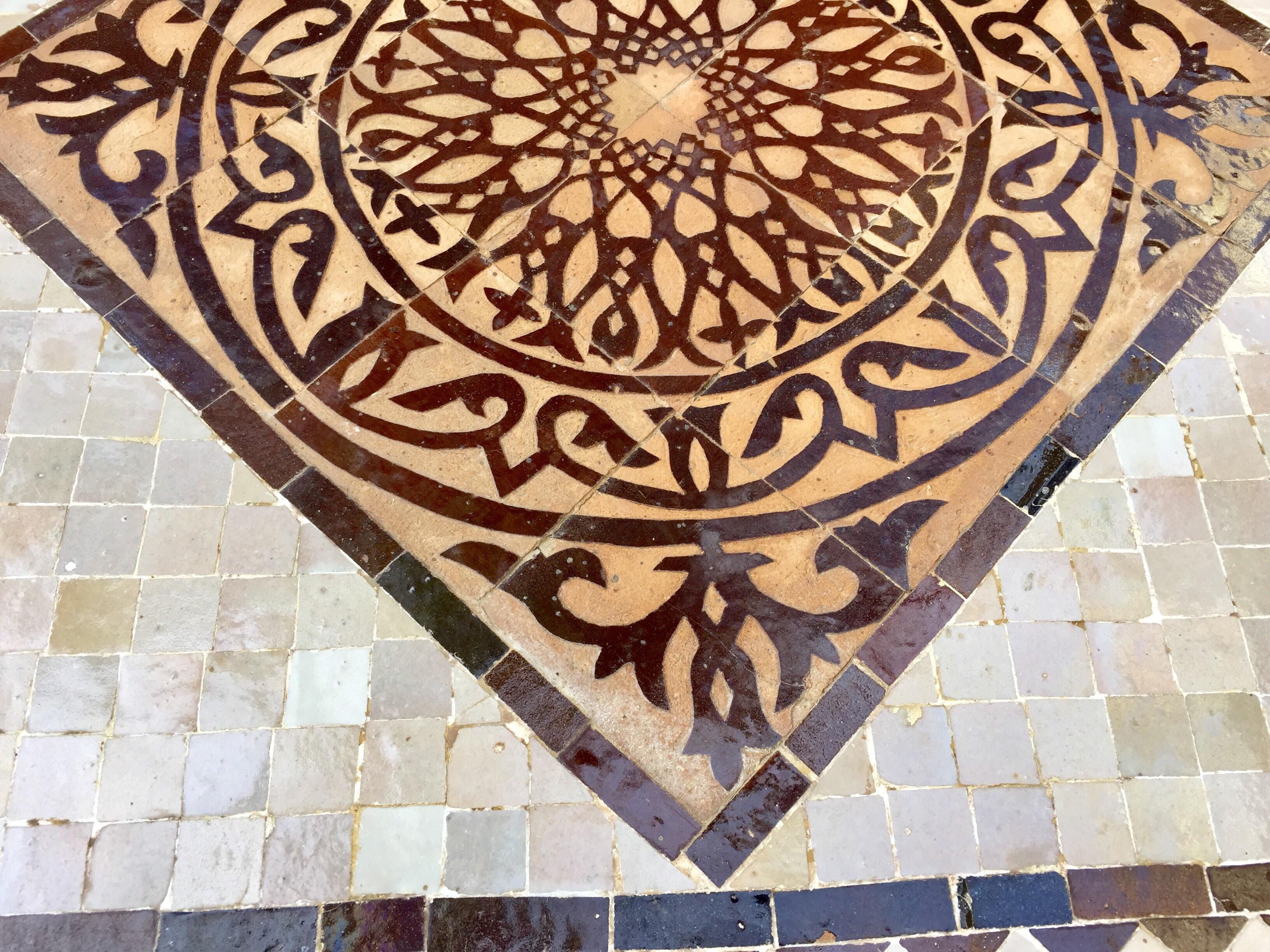 Moroccan Mosaic Tile Side table on Iron Base, Brown and White For Sale 2