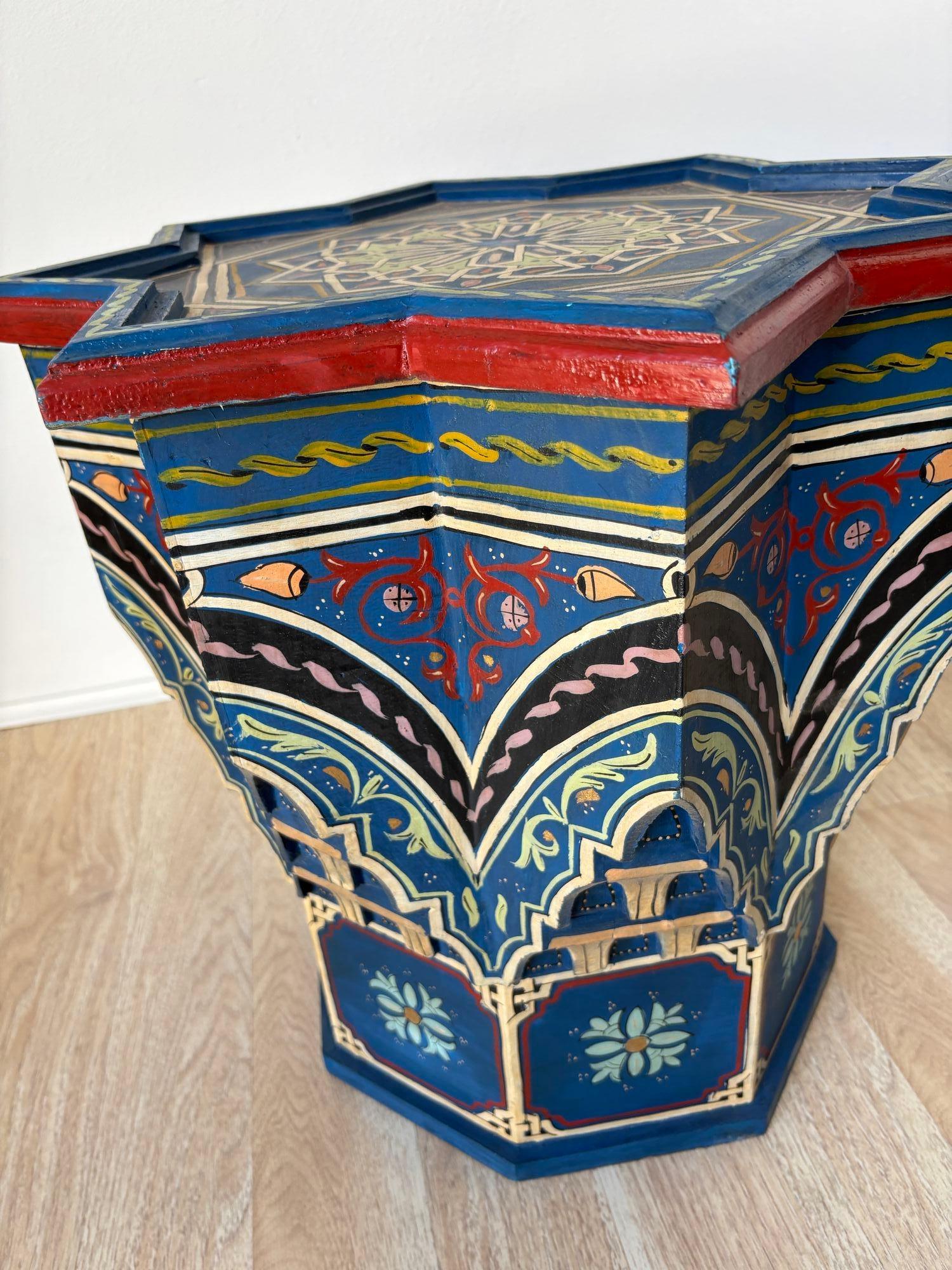 Marokkanische Sternform Blaue Beistelltische 1960er Jahre Paar maurische Tische im Angebot 5