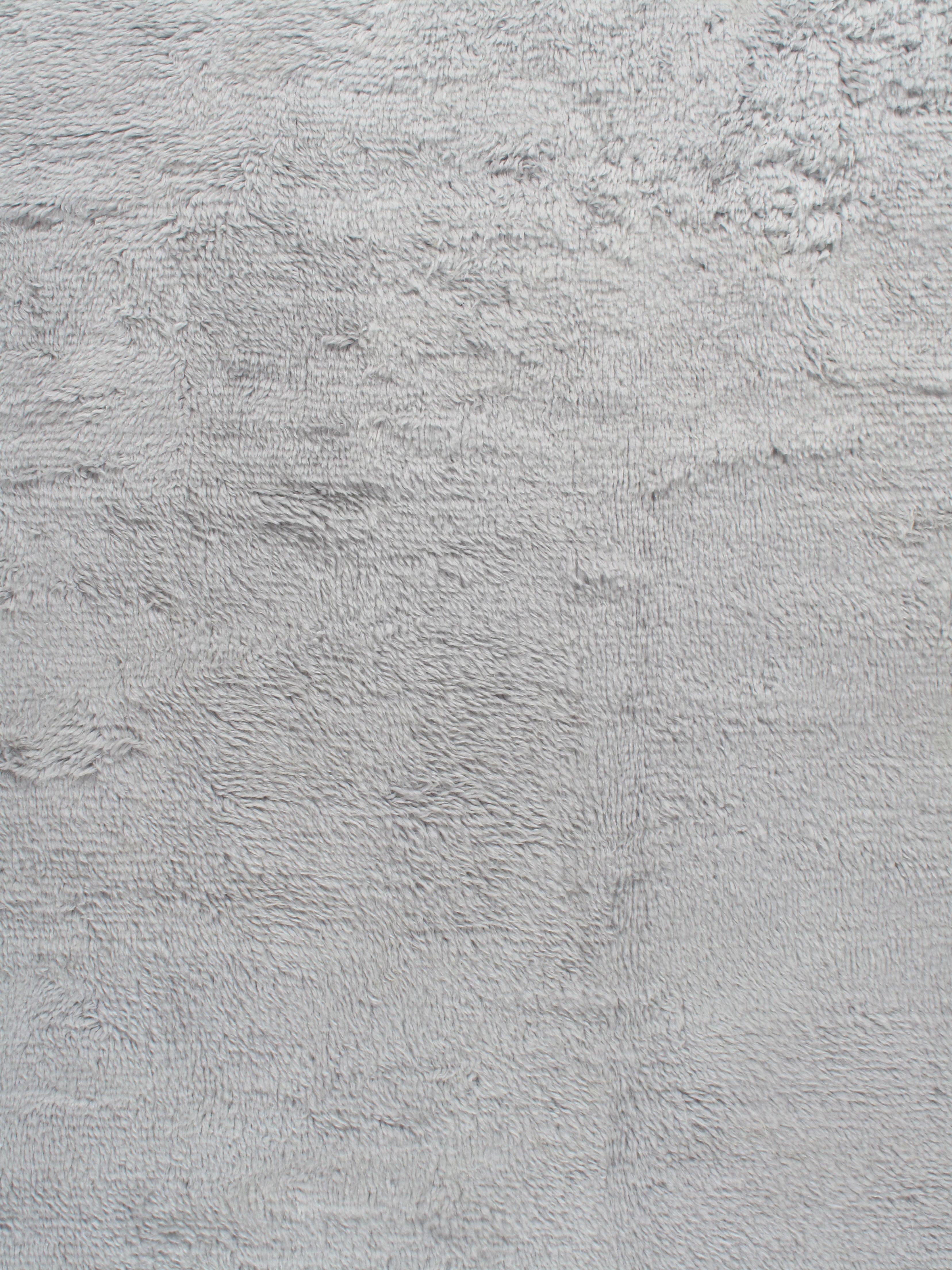 Tessuto a mano Tappeto della collezione Fluffy in stile marocchino, solido Aqua  10'1 x 13'11 in vendita