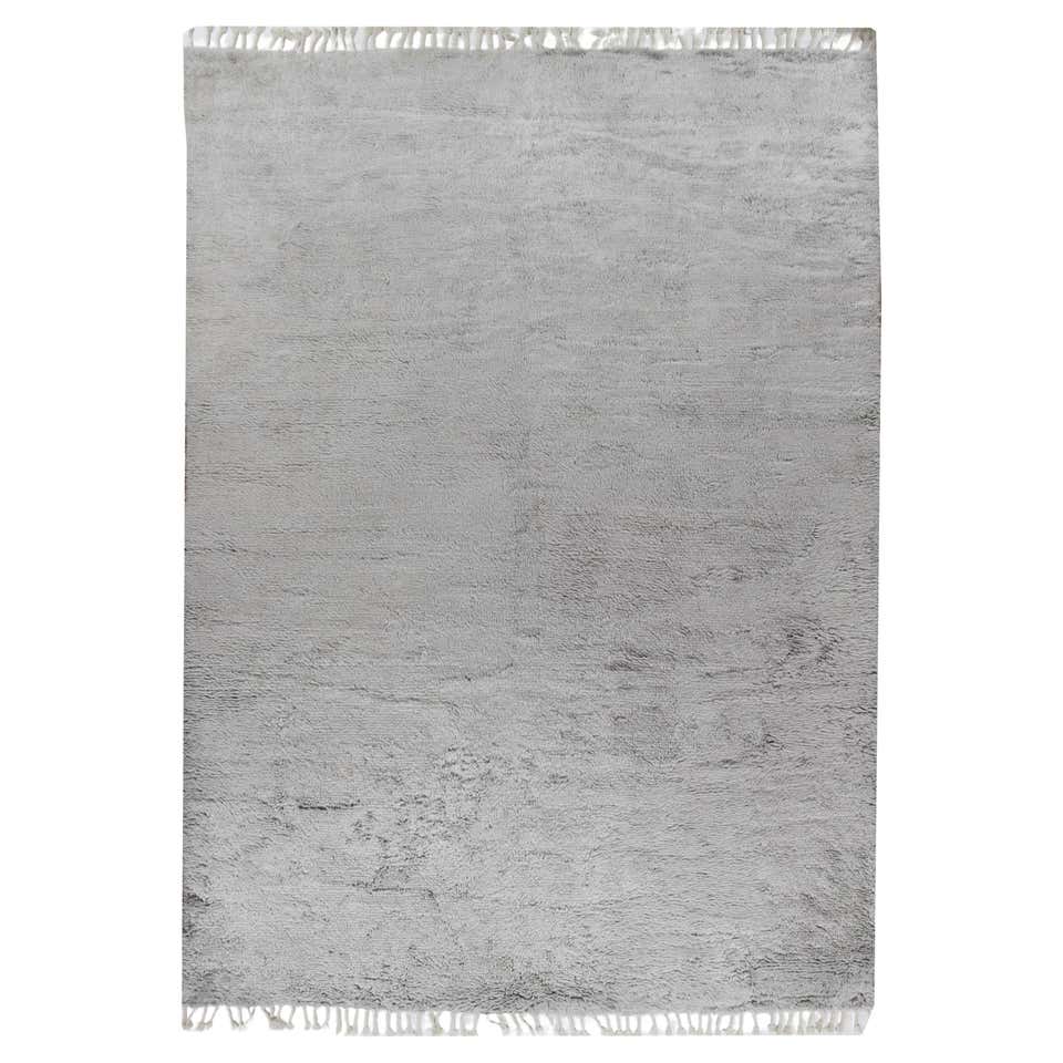 Moroccan Style Fluffy Solid Ivory Rug 11'7 x 14'11 For Sale at 1stDibs