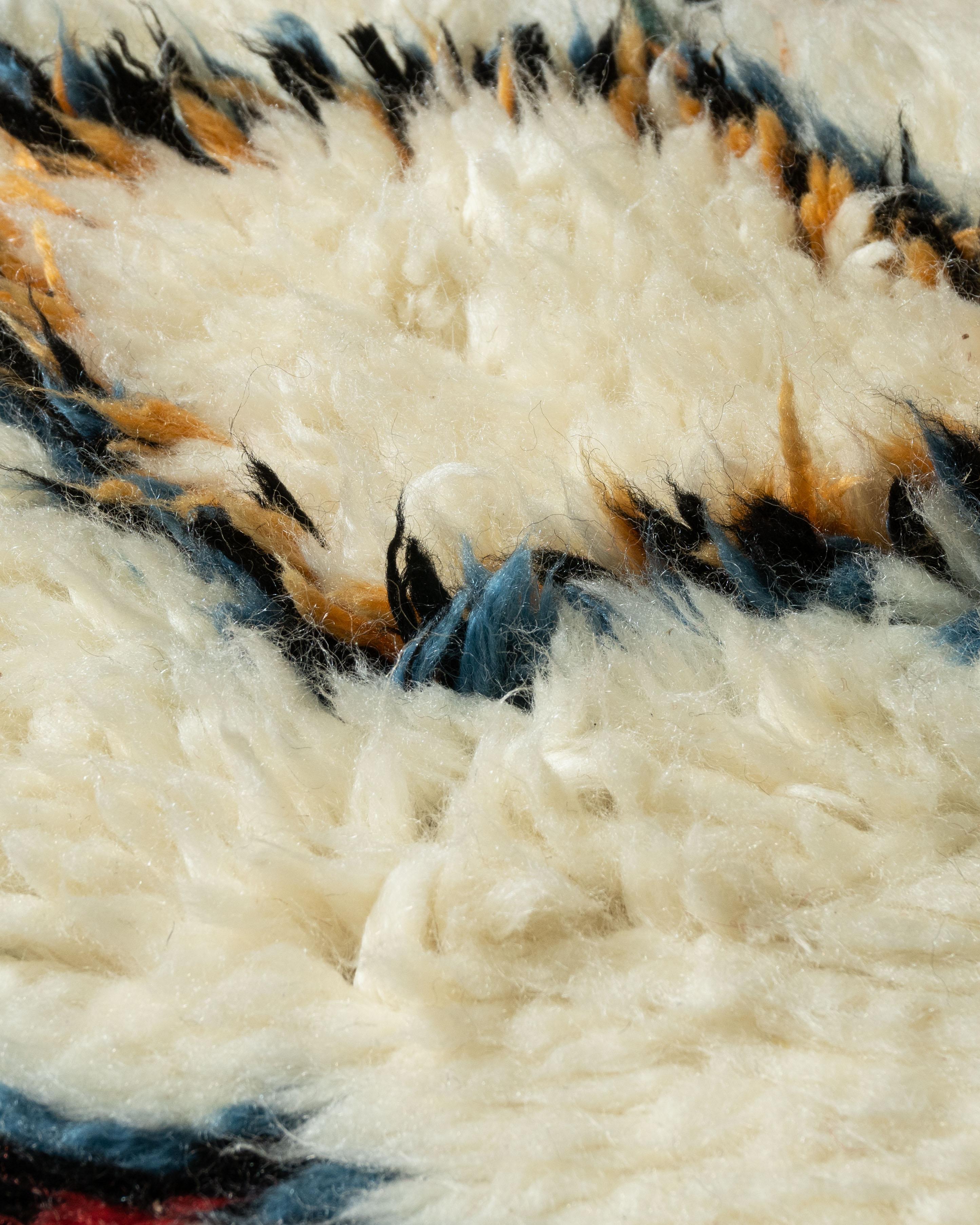Moroccan Style Fluffy Rug  8'8 x 9'10 For Sale 4
