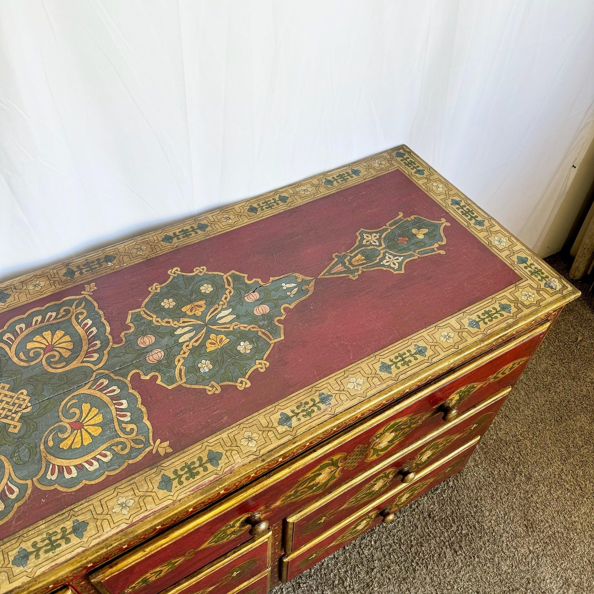 XX secolo Credenza rossa e oro dipinta a mano in stile marocchino in vendita