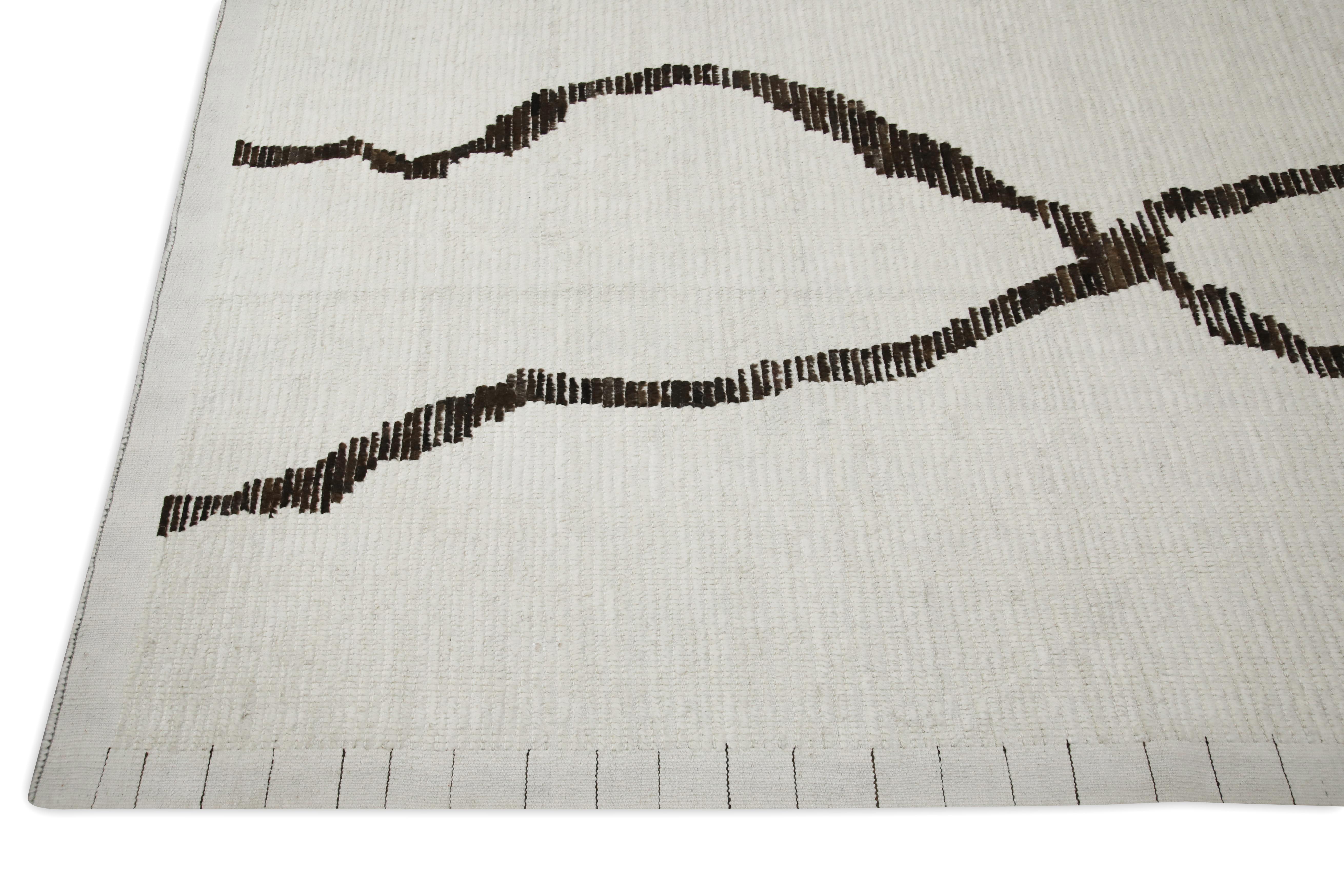 Moderno Tappeto in lana marrone e beige fatto a mano in stile marocchino moderno 8'10