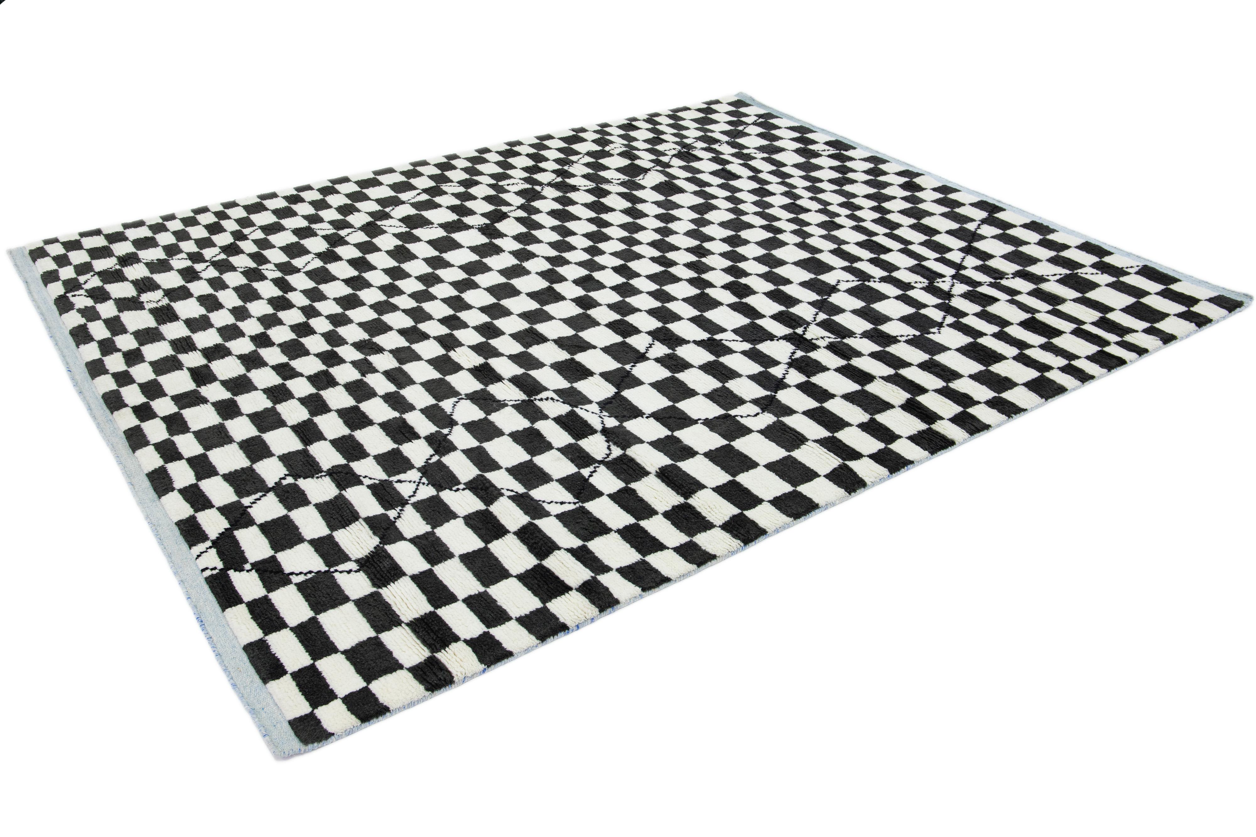 Indian Moroccan-Style Modern Wool Rug With Checker Pattern In Black & White by Apadana For Sale