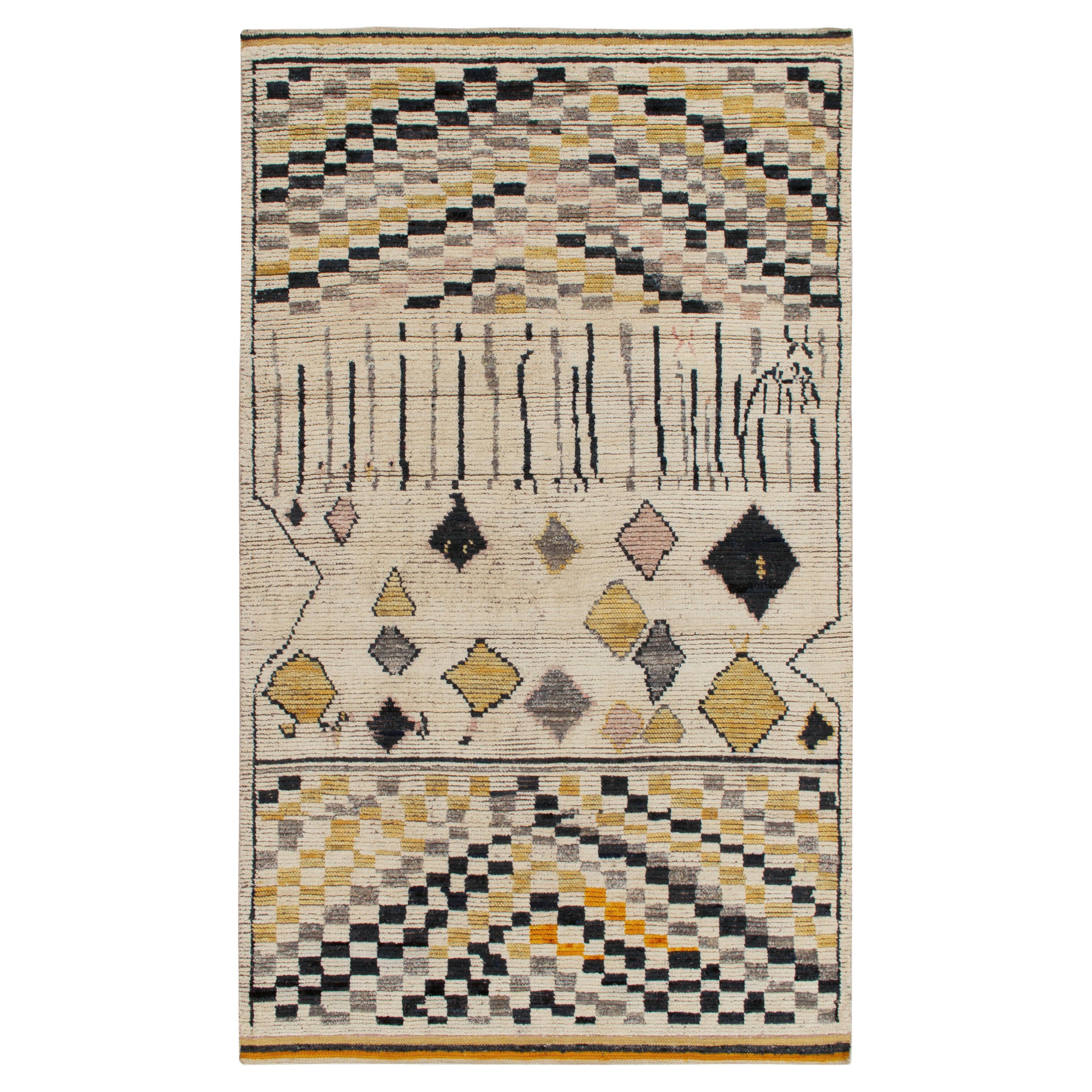Rug & Kilim's Moroccan Style Rug in White, Gold, Black Geometric Pattern For Sale