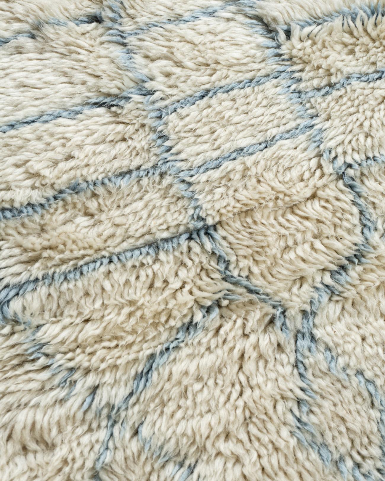 Moroccan Syle Fluffy Collection Rug  10'5 x 14' For Sale 10