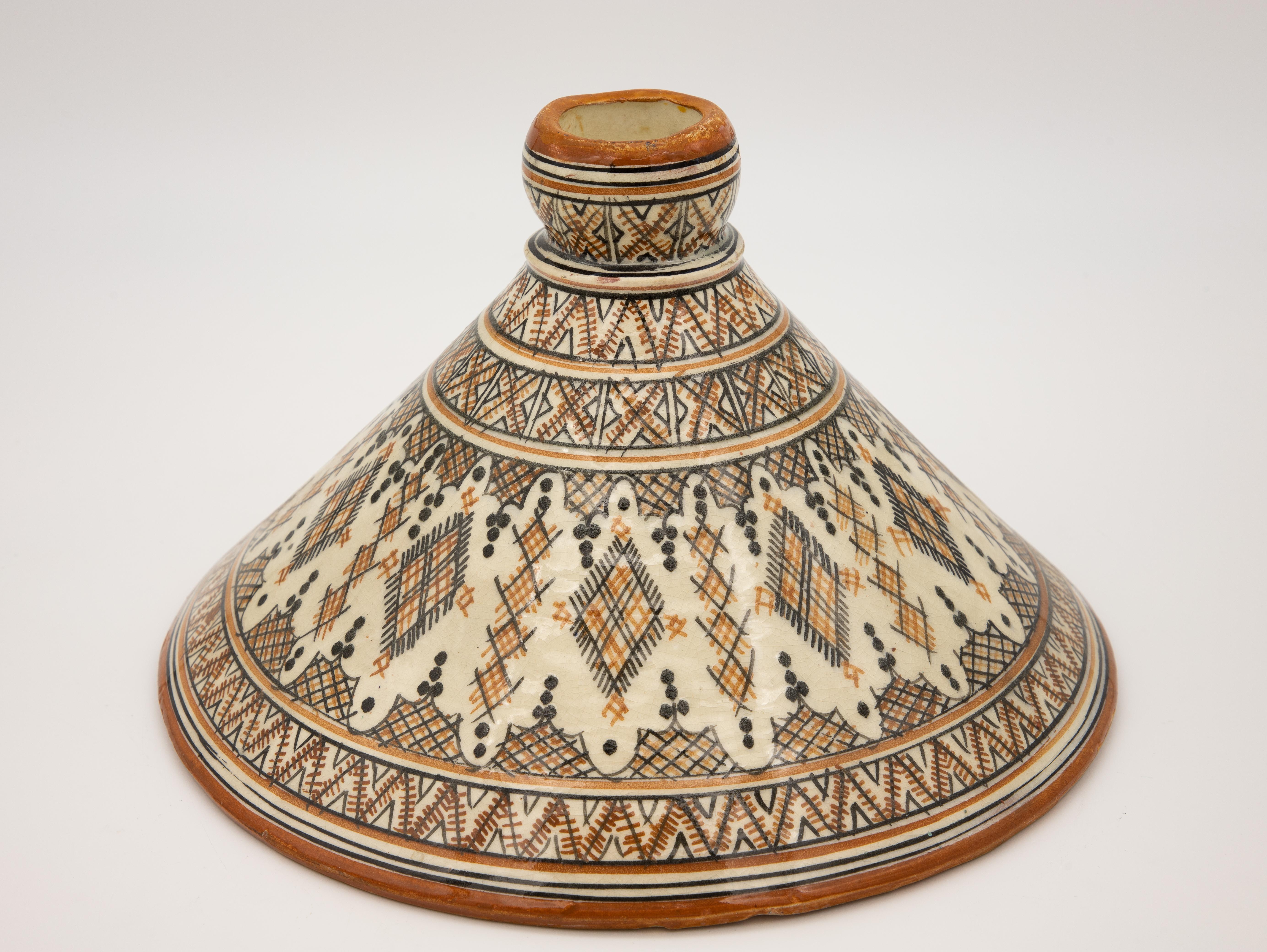 Moroccan Tajine Top In Good Condition For Sale In South Salem, NY