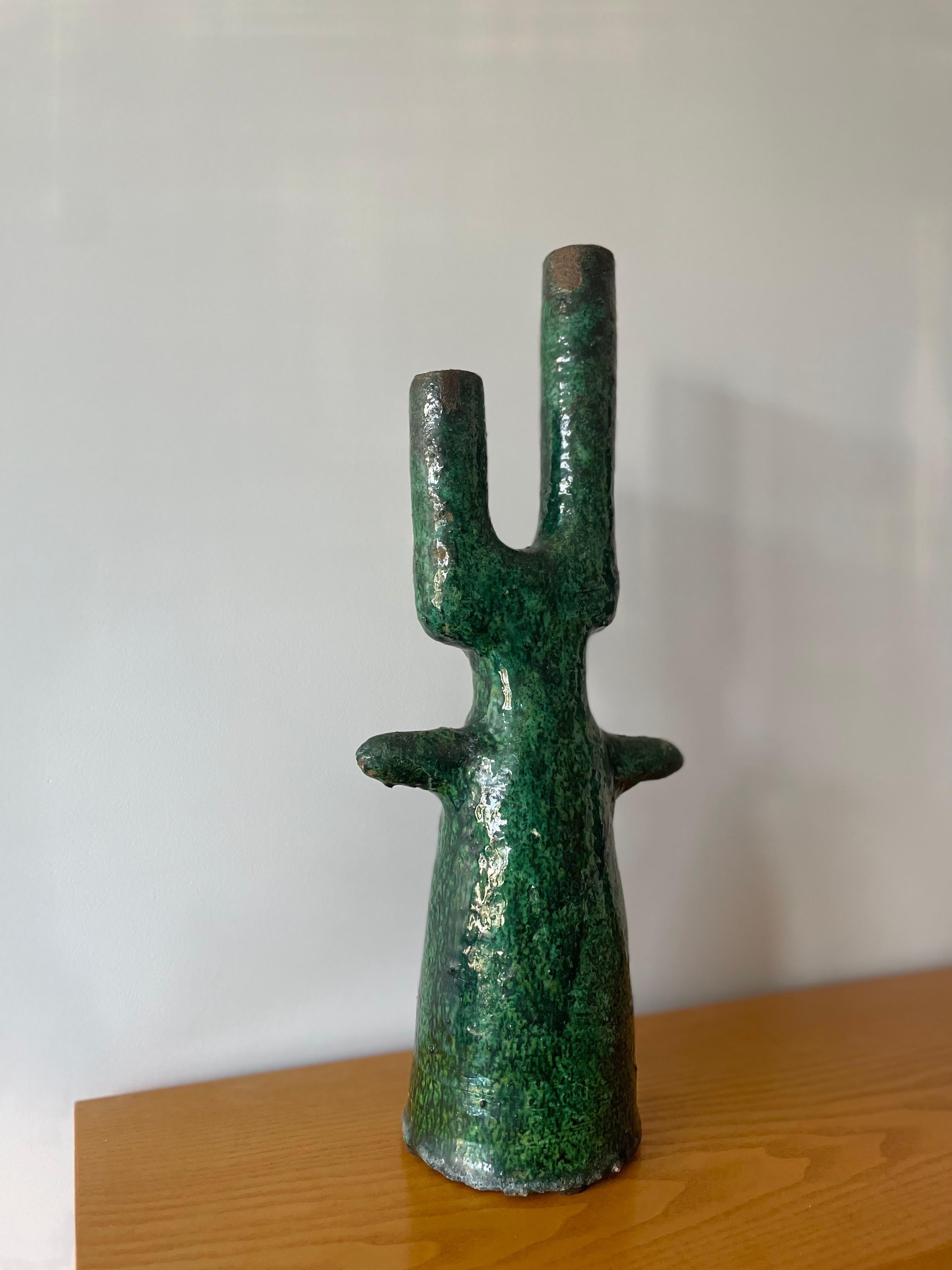 Vase Sculpture Marocaine en Céramique Tamegroute en vente 1