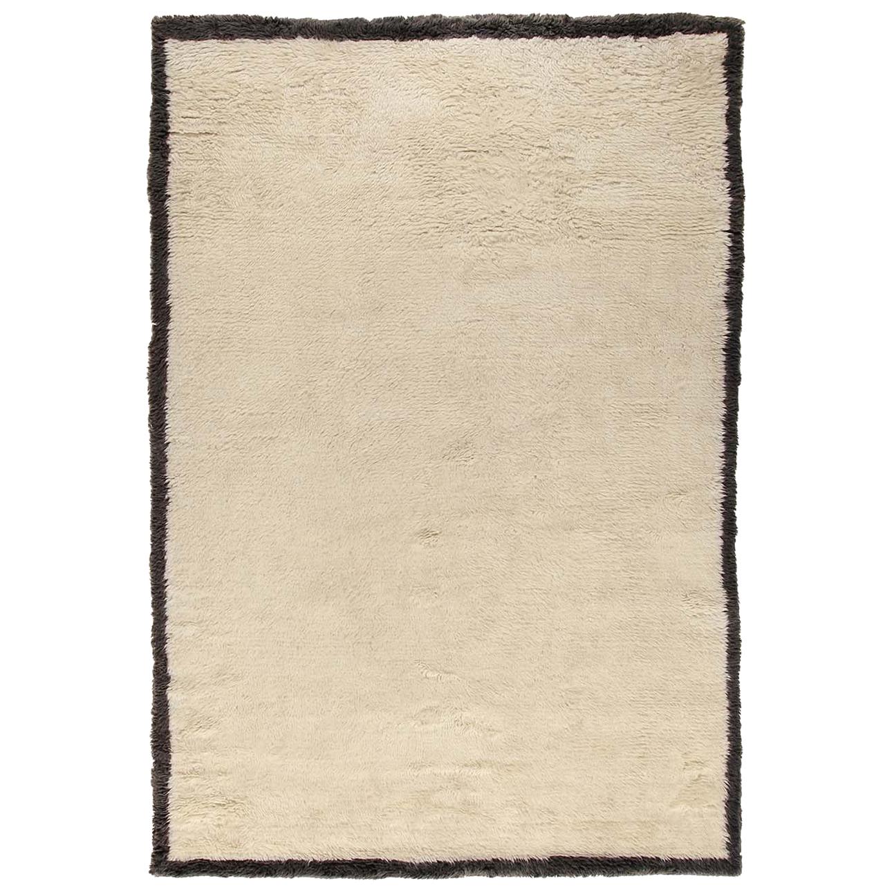 Moroccan Touch MT Border Ivory and Dark Gray Carpet