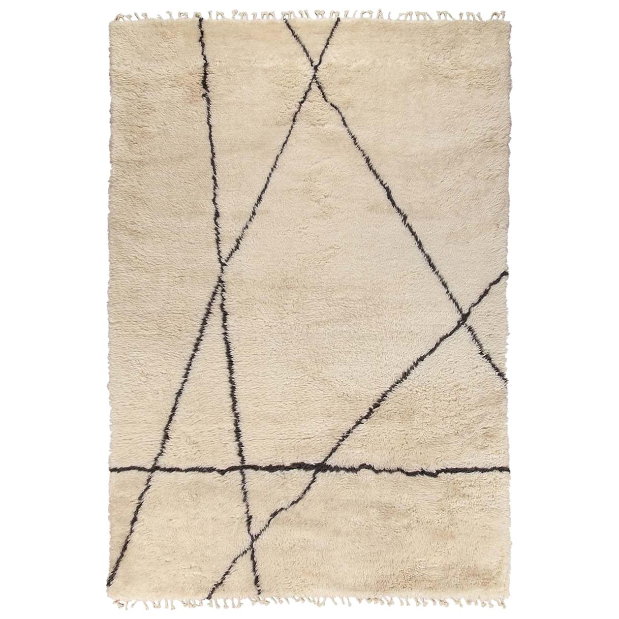 Moroccan Touch MT01 Ivory and Dark Gray Carpet