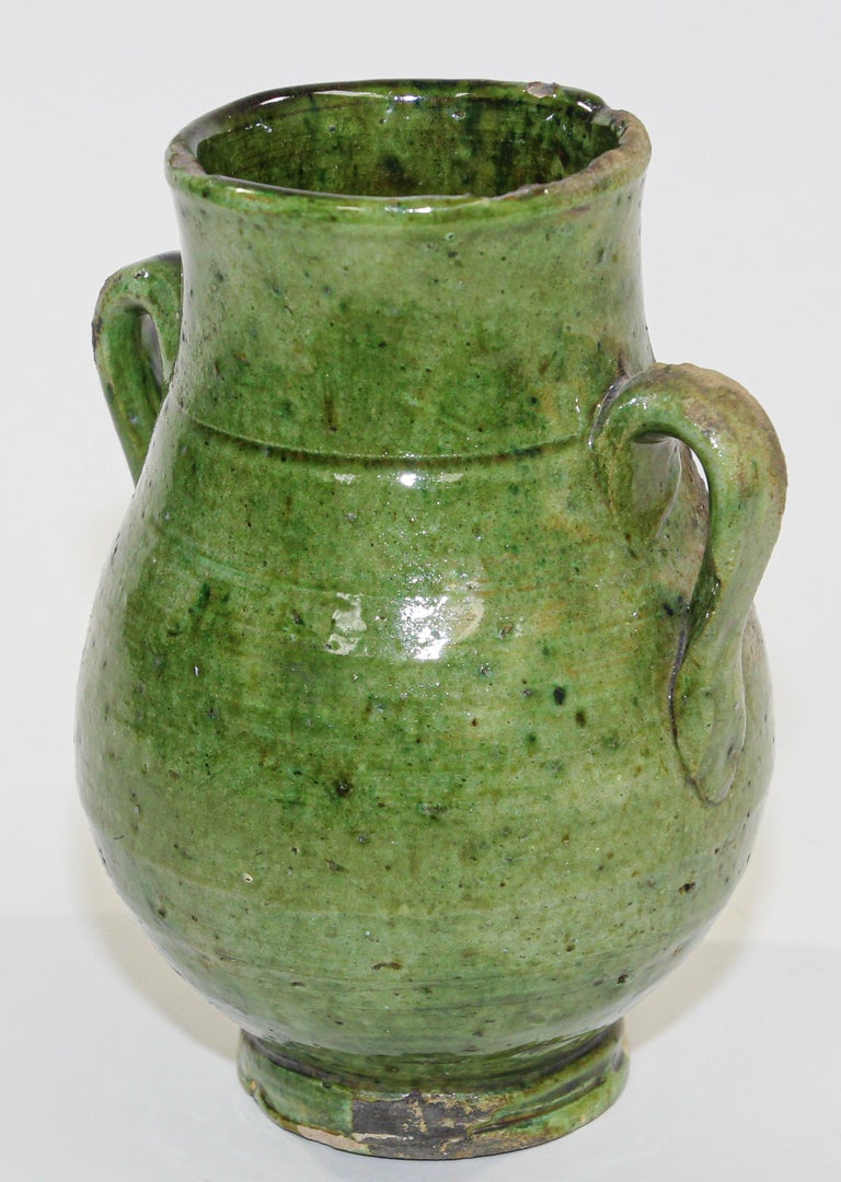 Moroccan Tribal Green Glazed Terracotta Ceramic Jar In Good Condition For Sale In North Hollywood, CA