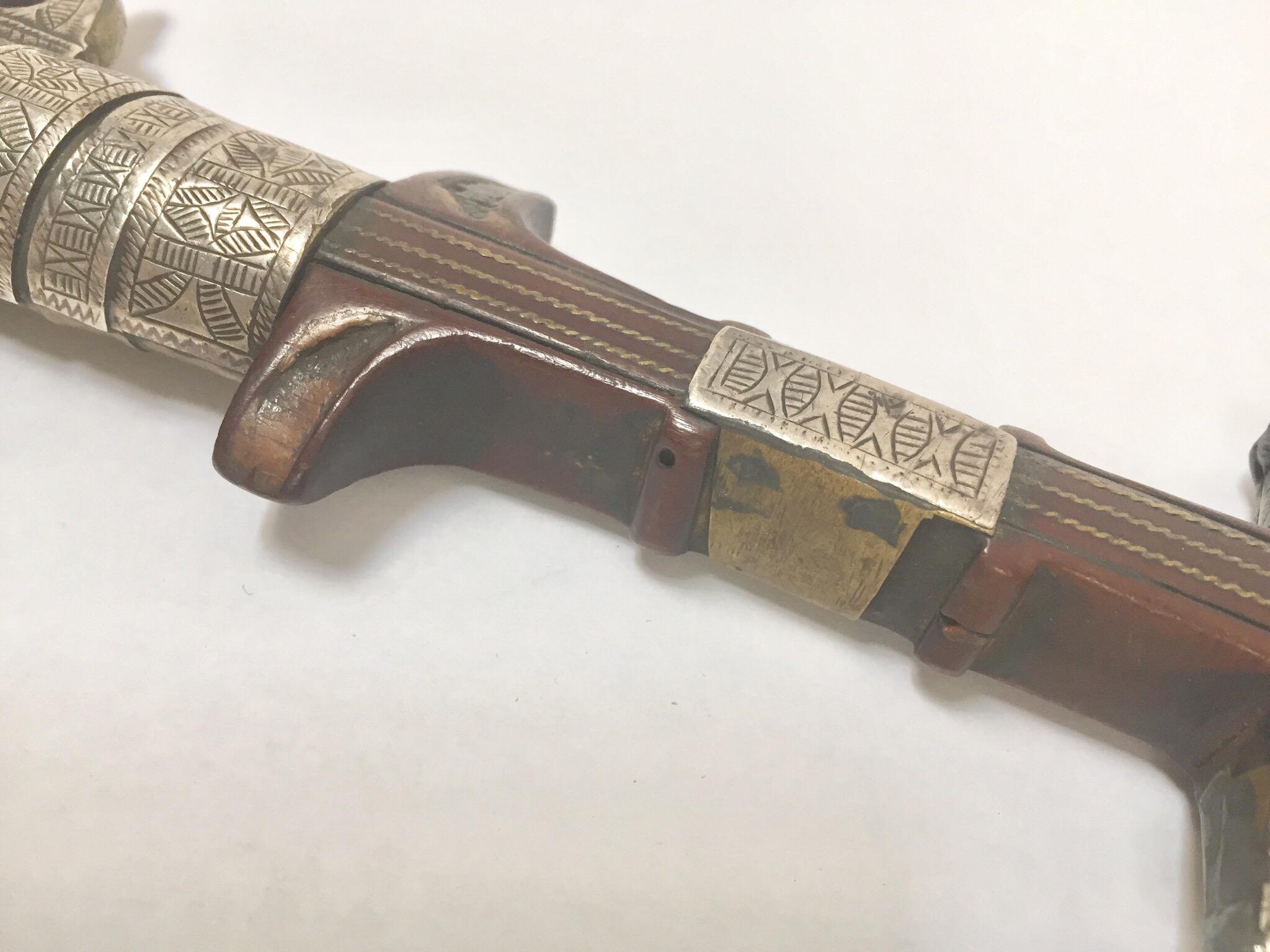 Moroccan Tribal Silver Khoumya Dagger 5