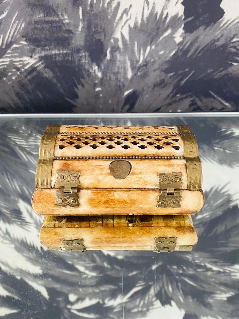 Moroccan Trinket Box in Bone and Hammered Brass, c. 1960's For Sale 3