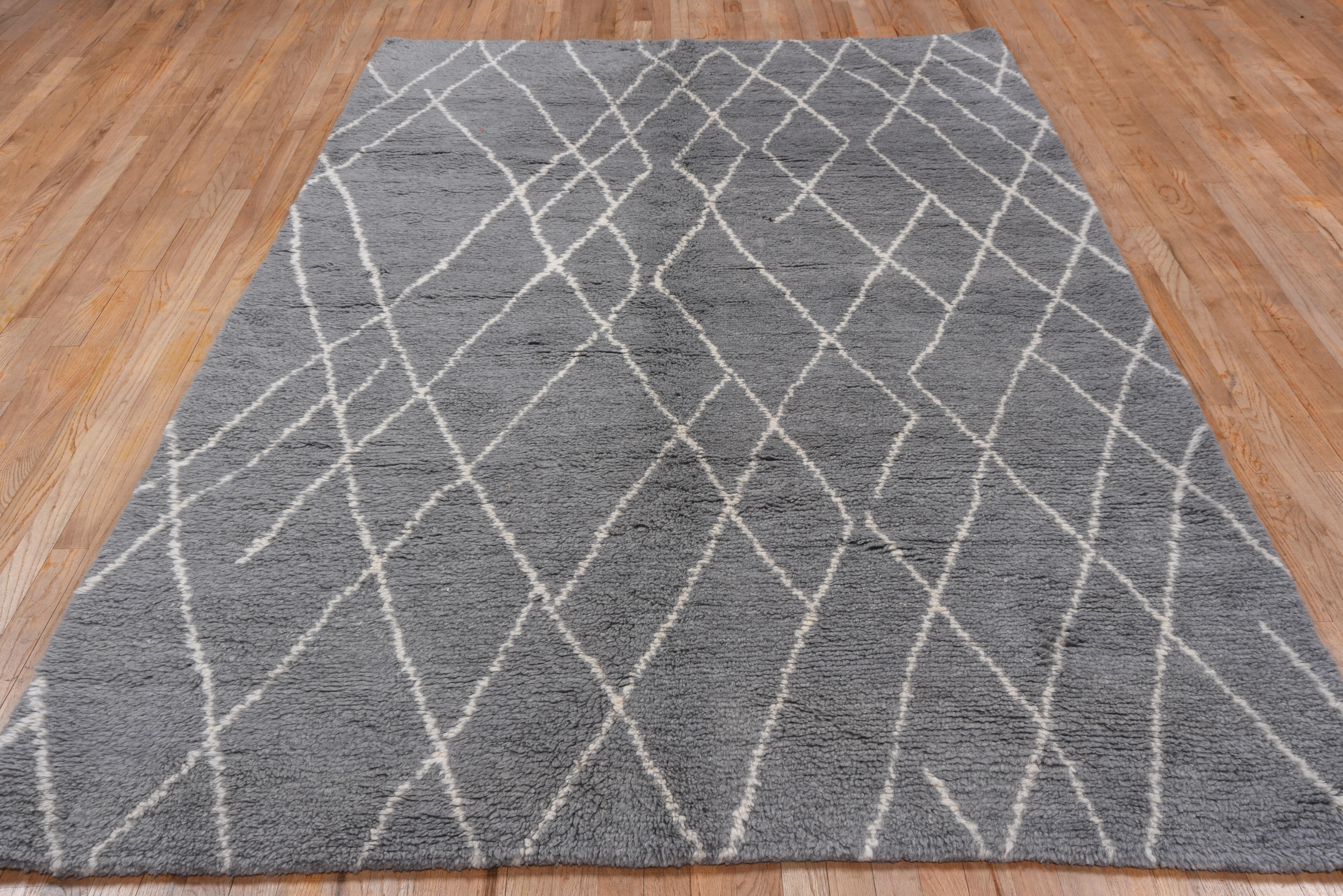 Late 20th Century Moroccan Village Rug Grey and White Diamond ` For Sale