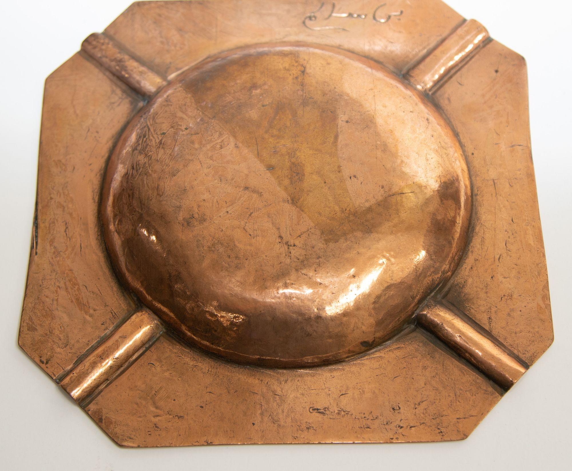 20th Century Moroccan Vintage Ashtray Hammered Copper Moorish Design Octagonal Dish 1950's