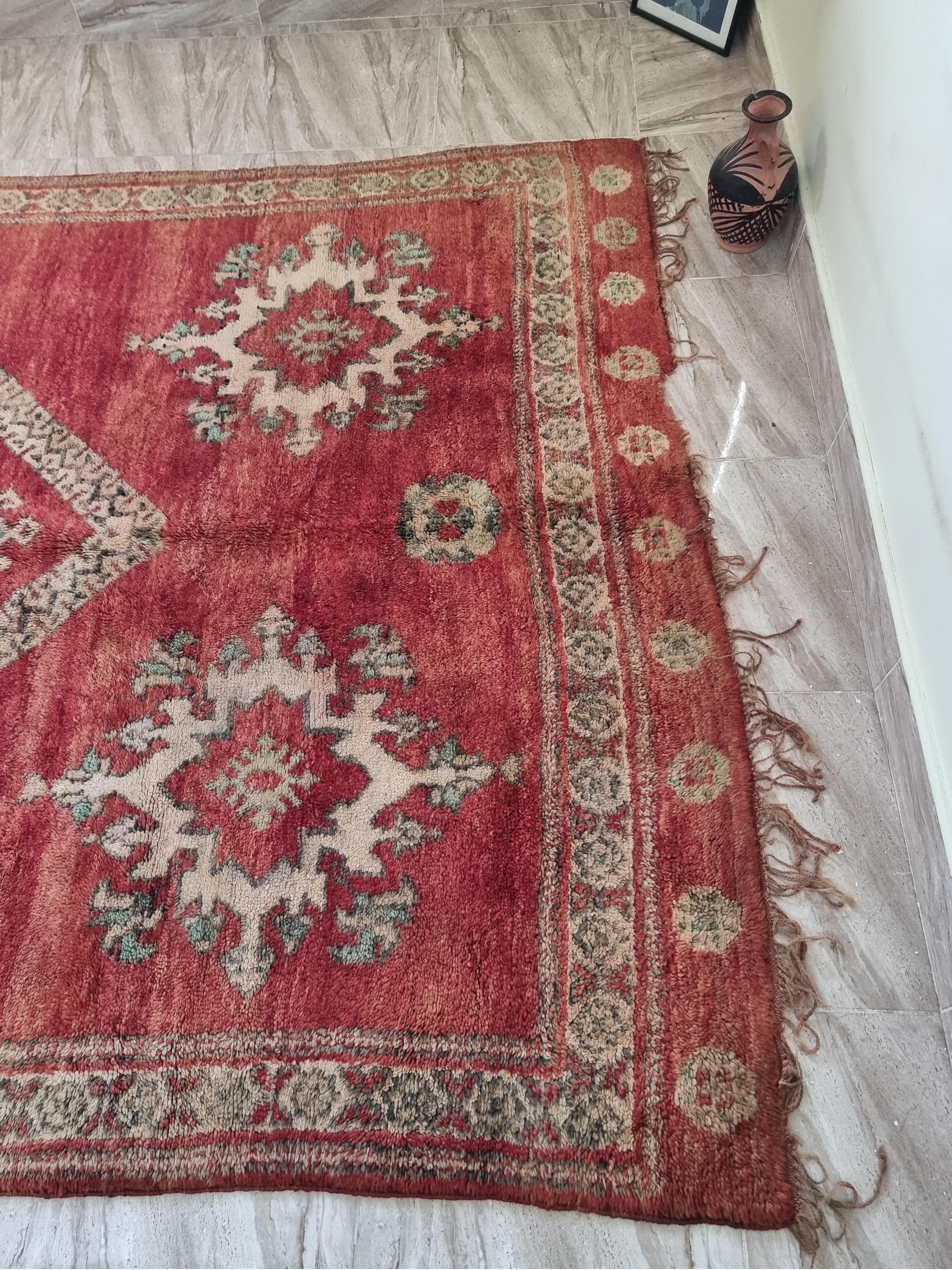 Late 20th Century Moroccan Vintage Berber Rug For Sale