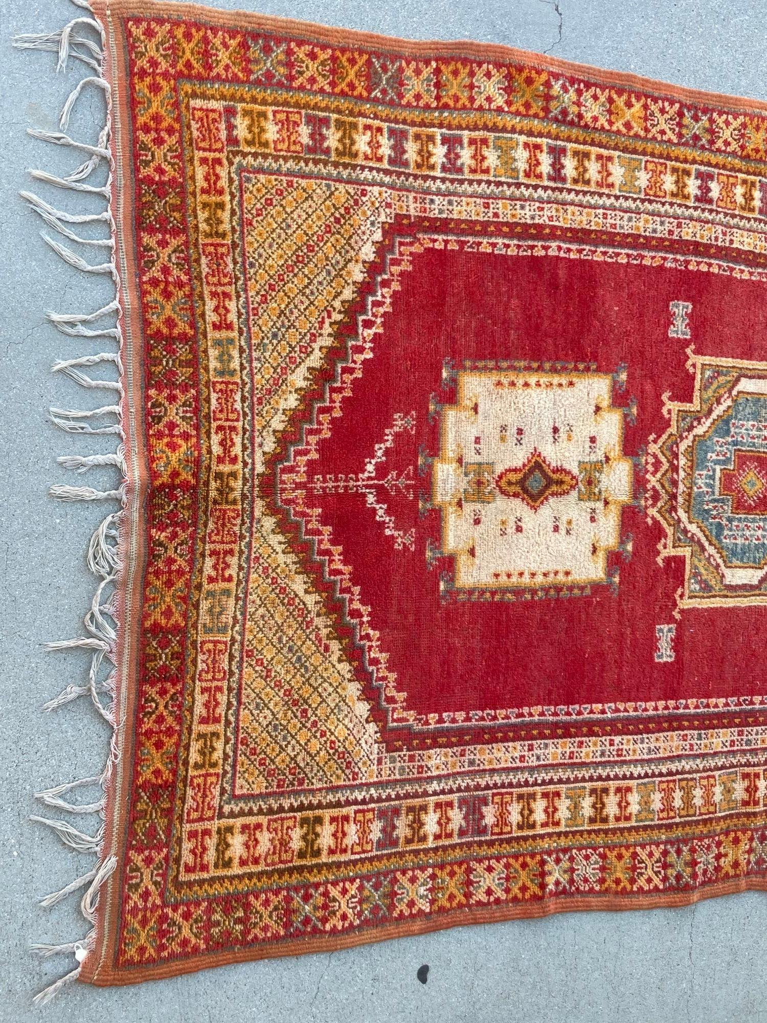 Tappeto tribale berbero marocchino vintage Boujad 1960s in vendita 3