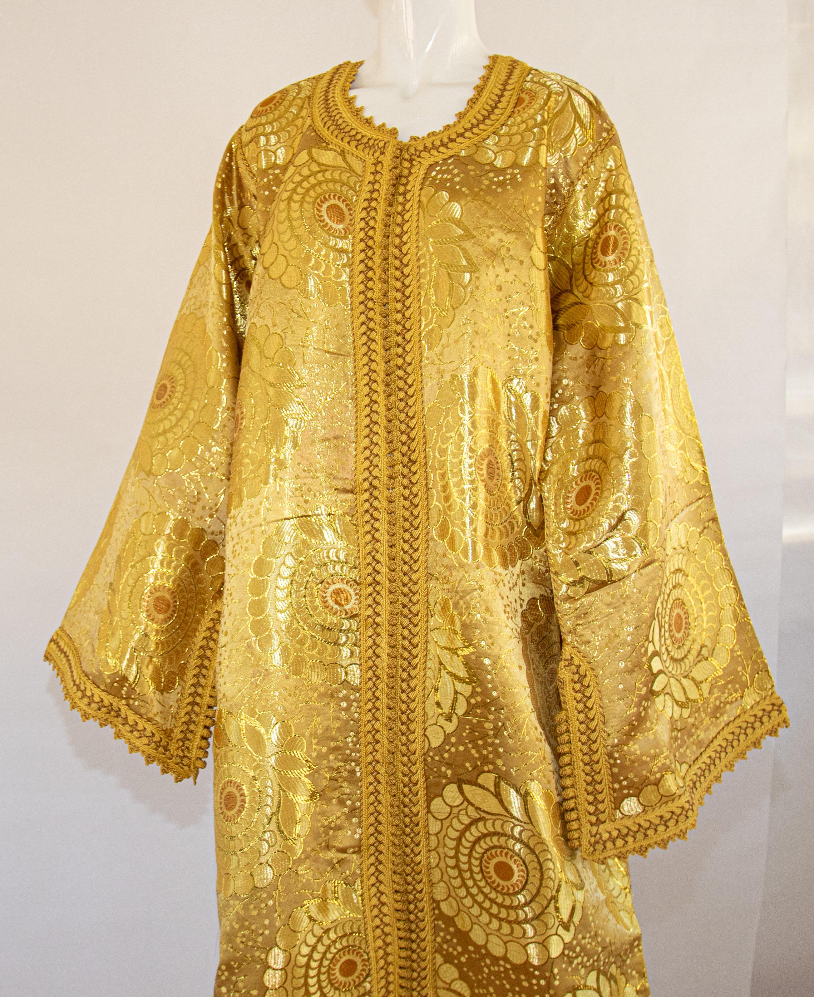 Marokkanisches Vintage Kaftan Kleid in Gold Brokat Maxi Kleid Kaftan Größe L bis XL (Braun) im Angebot