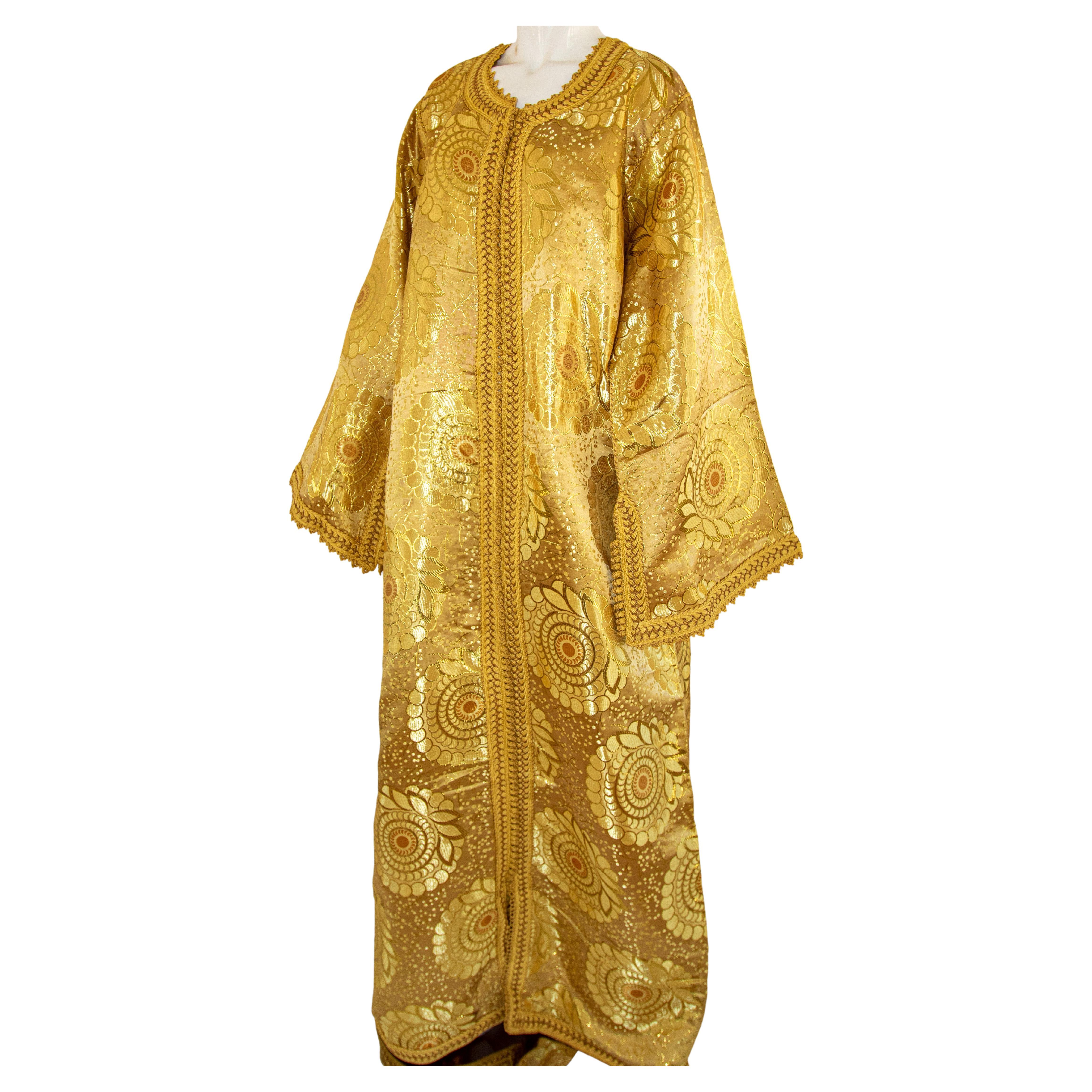 Moroccan Vintage Caftan Gown in Gold Brocade Maxi Dress Kaftan Size L to XL For Sale