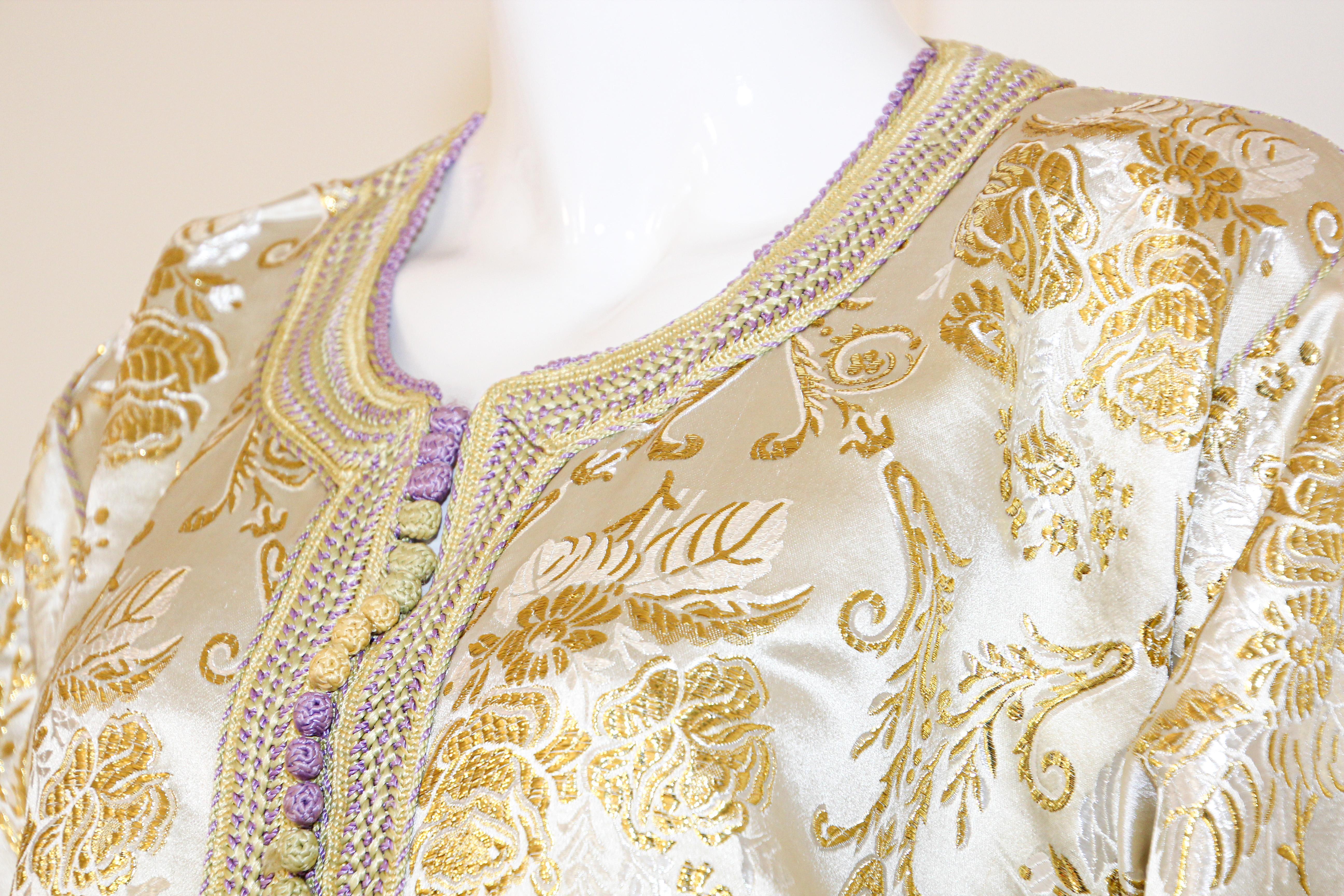 Moroccan Vintage Caftan in Gold Metallic Brocade, Maxi Gown Dress Kaftan For Sale 7
