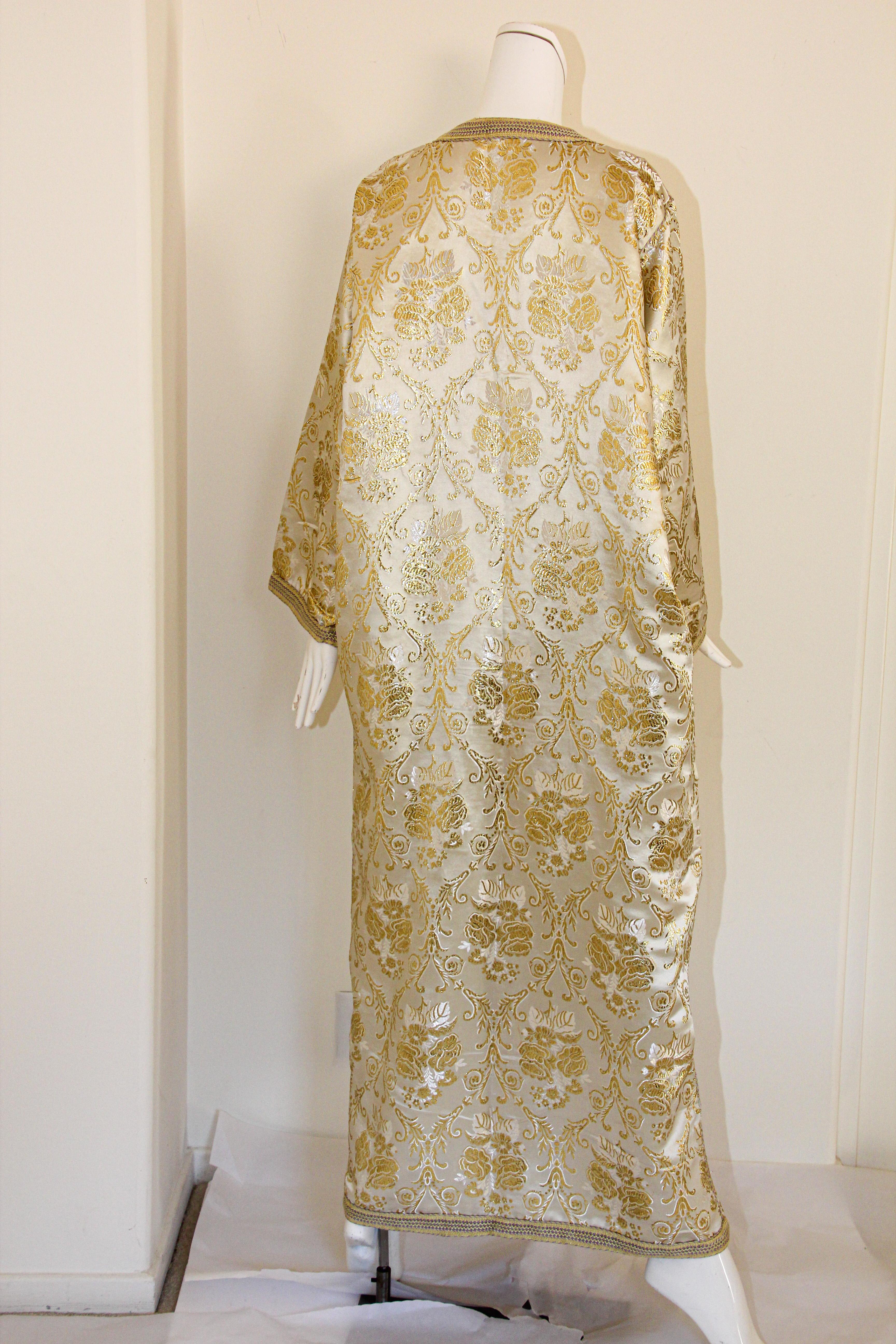 Moroccan Vintage Caftan in Gold Metallic Brocade, Maxi Gown Dress Kaftan For Sale 7