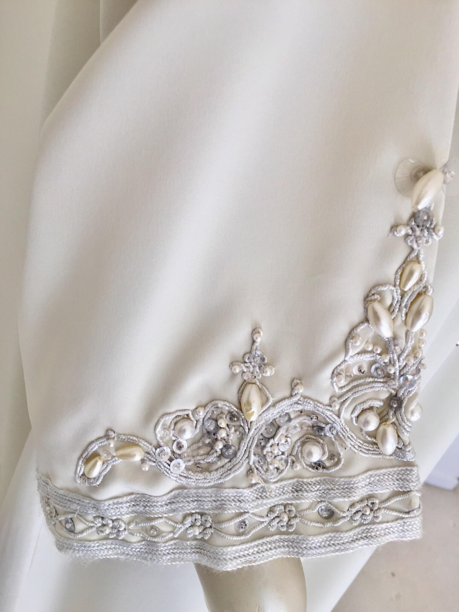 Bohemian Moroccan Vintage Caftan White 1970s Kaftan Maxi Dress