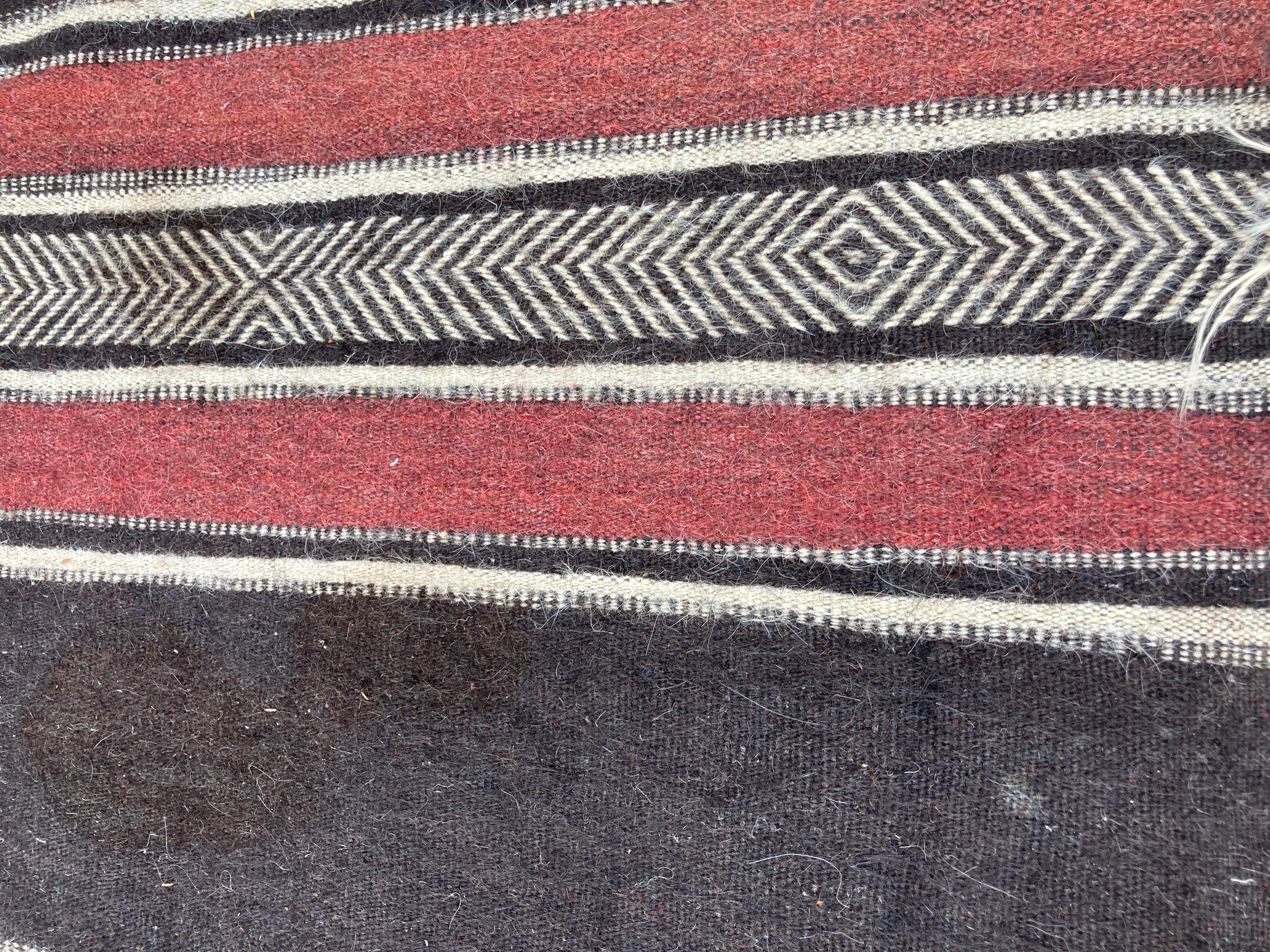 Moroccan Vintage Flat-Weave Black Camel Hair Tribal Rug For Sale 7
