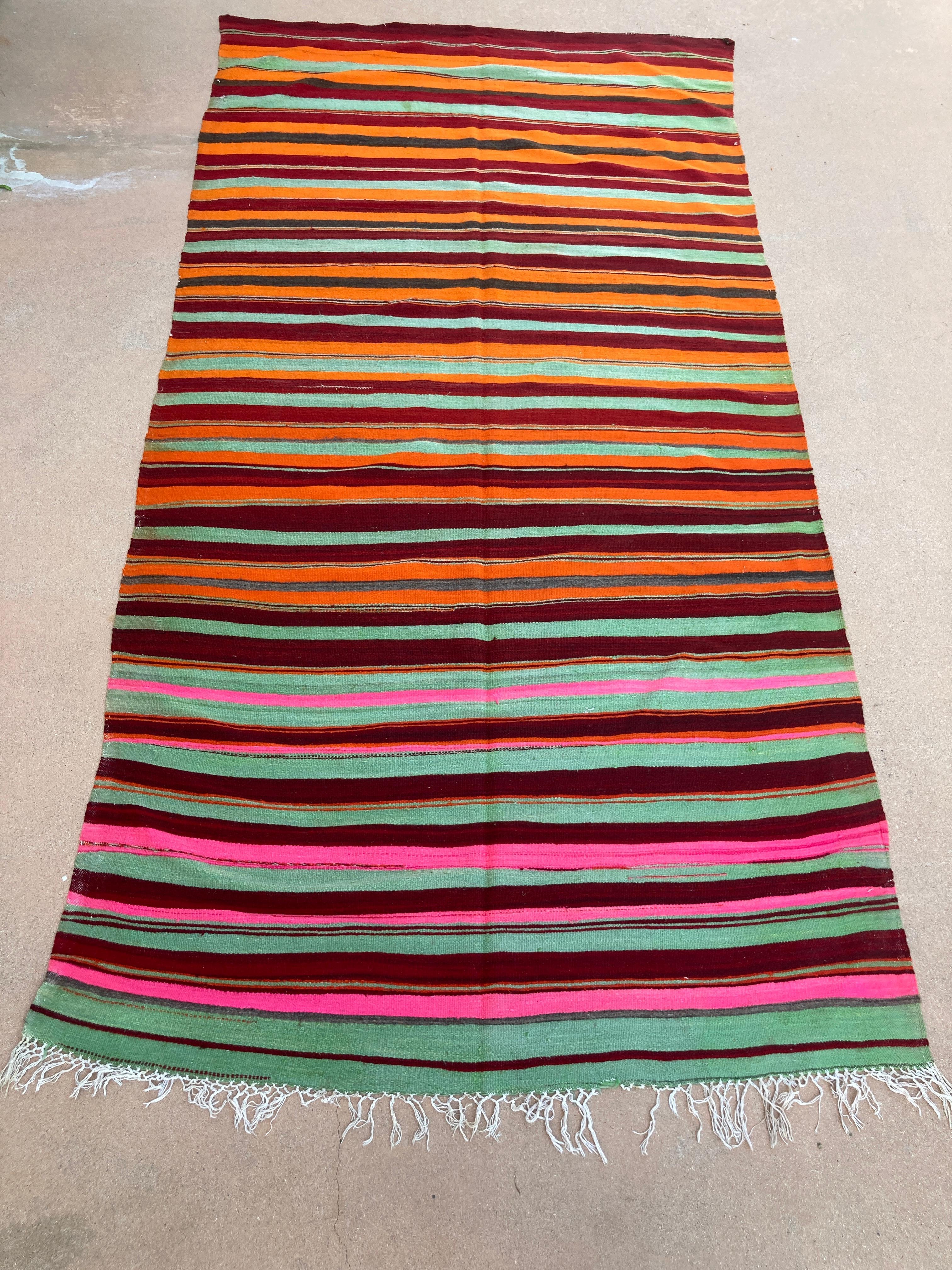 Moroccan Vintage Flat-Weave Kilim Rug North Africa In Good Condition For Sale In North Hollywood, CA