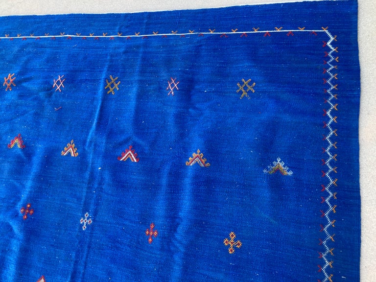 Moroccan Vintage Flat-Weave Majorelle Cobalt Blue Kilim Rug For Sale 3