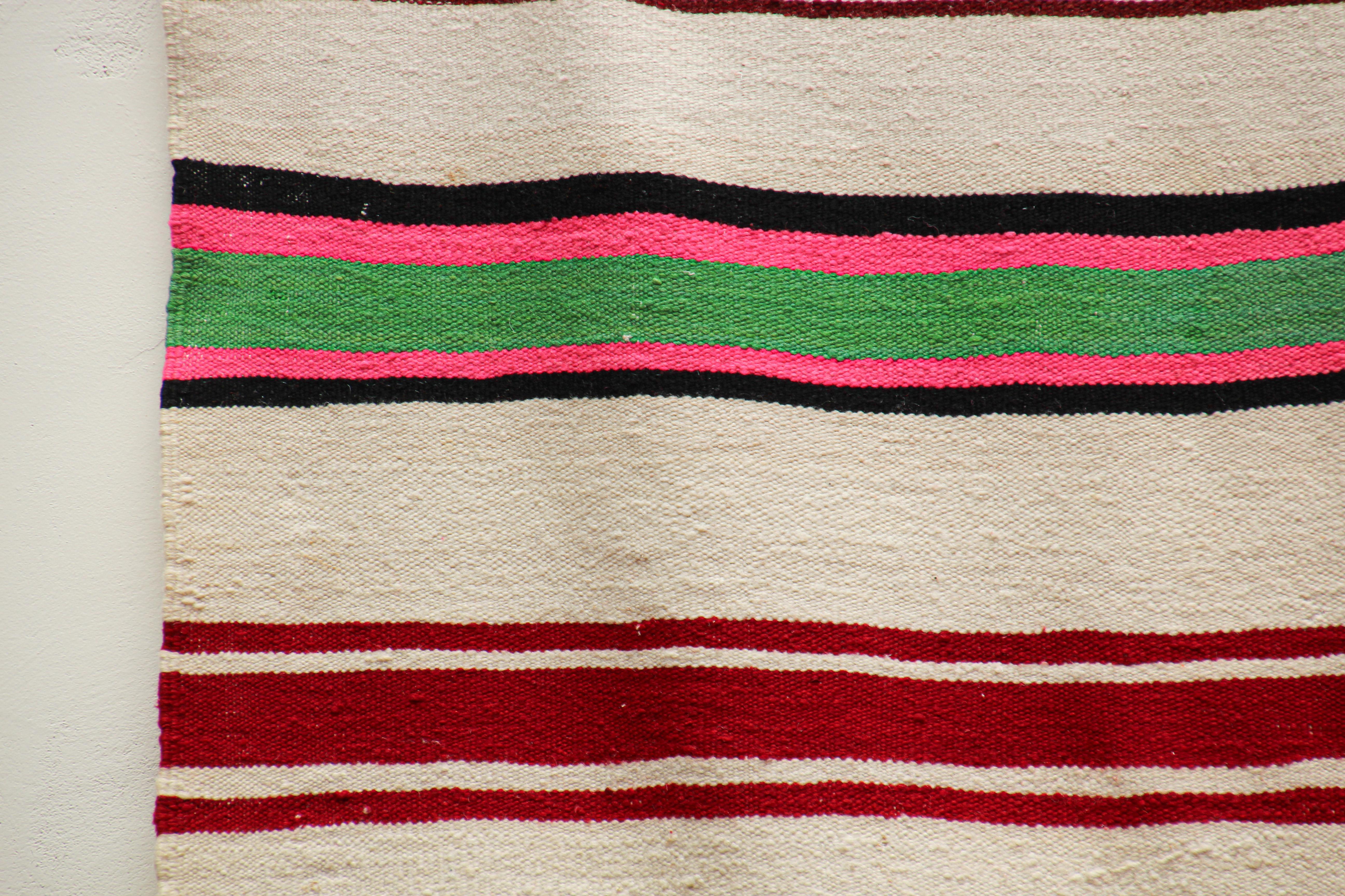 Vintage 1960s Moroccan Flat-Weave Rug, Ethnic Textile Handira For Sale 3
