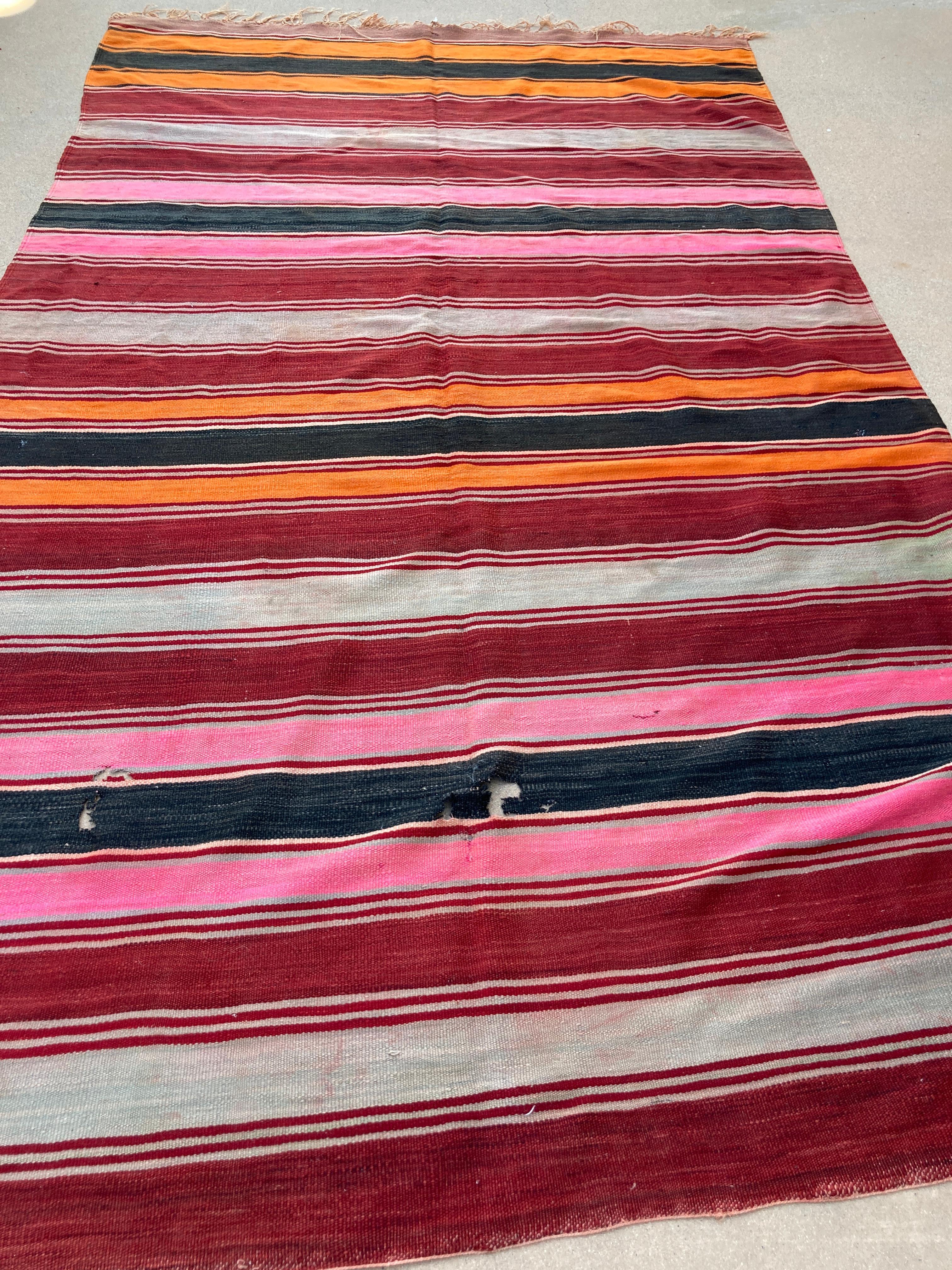 Moroccan Vintage Flat-Weave Stripe Kilim Rug For Sale 7