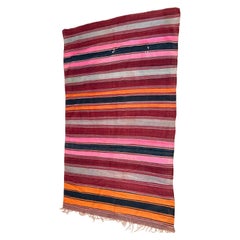 Tapis Kilim marocain vintage à rayures et tissage plat