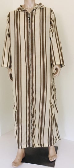 Moroccan Vintage Gentleman Traditional Djellaba with Hood, circa 1970