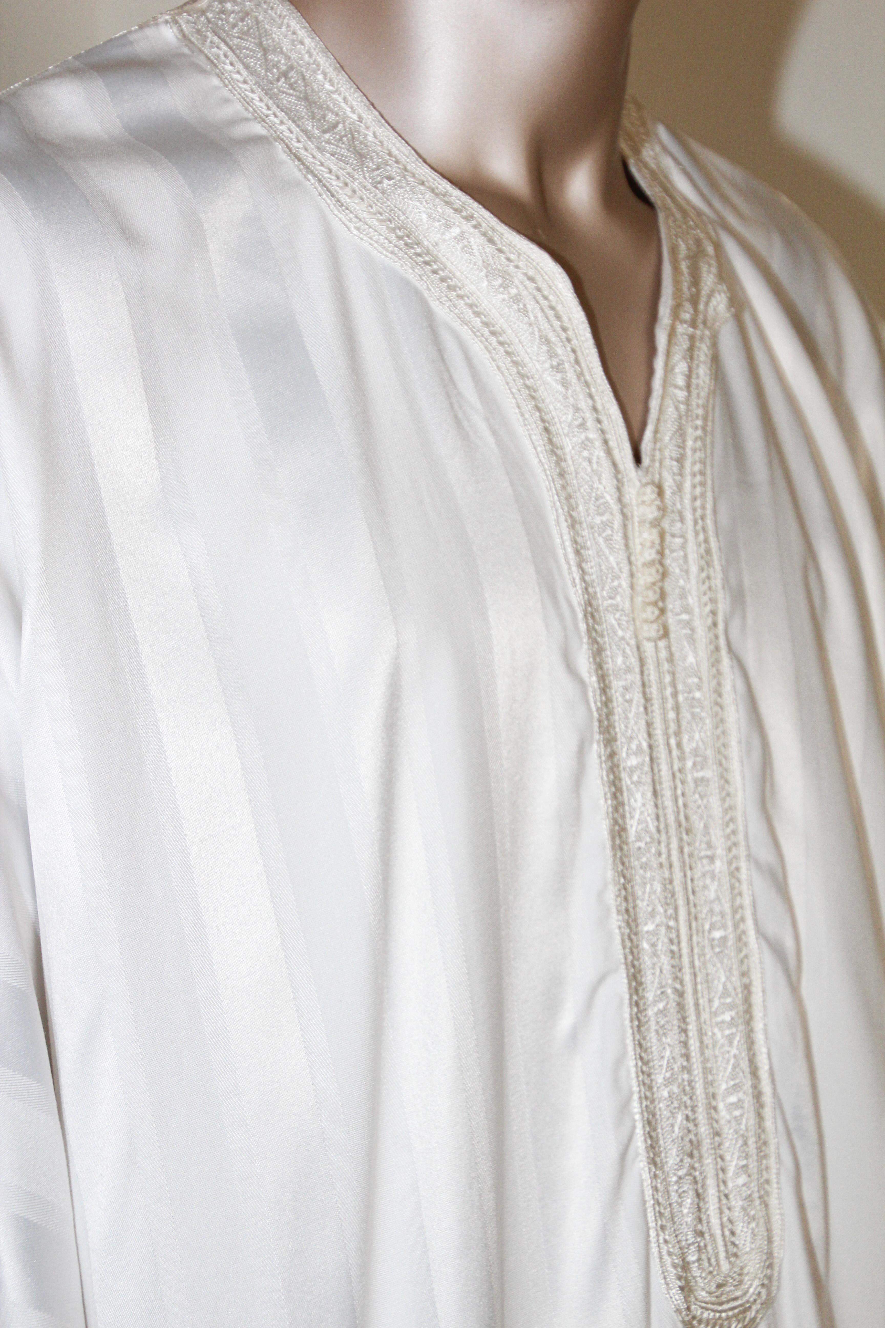Fabric Moroccan Vintage Gentleman White Caftan For Sale