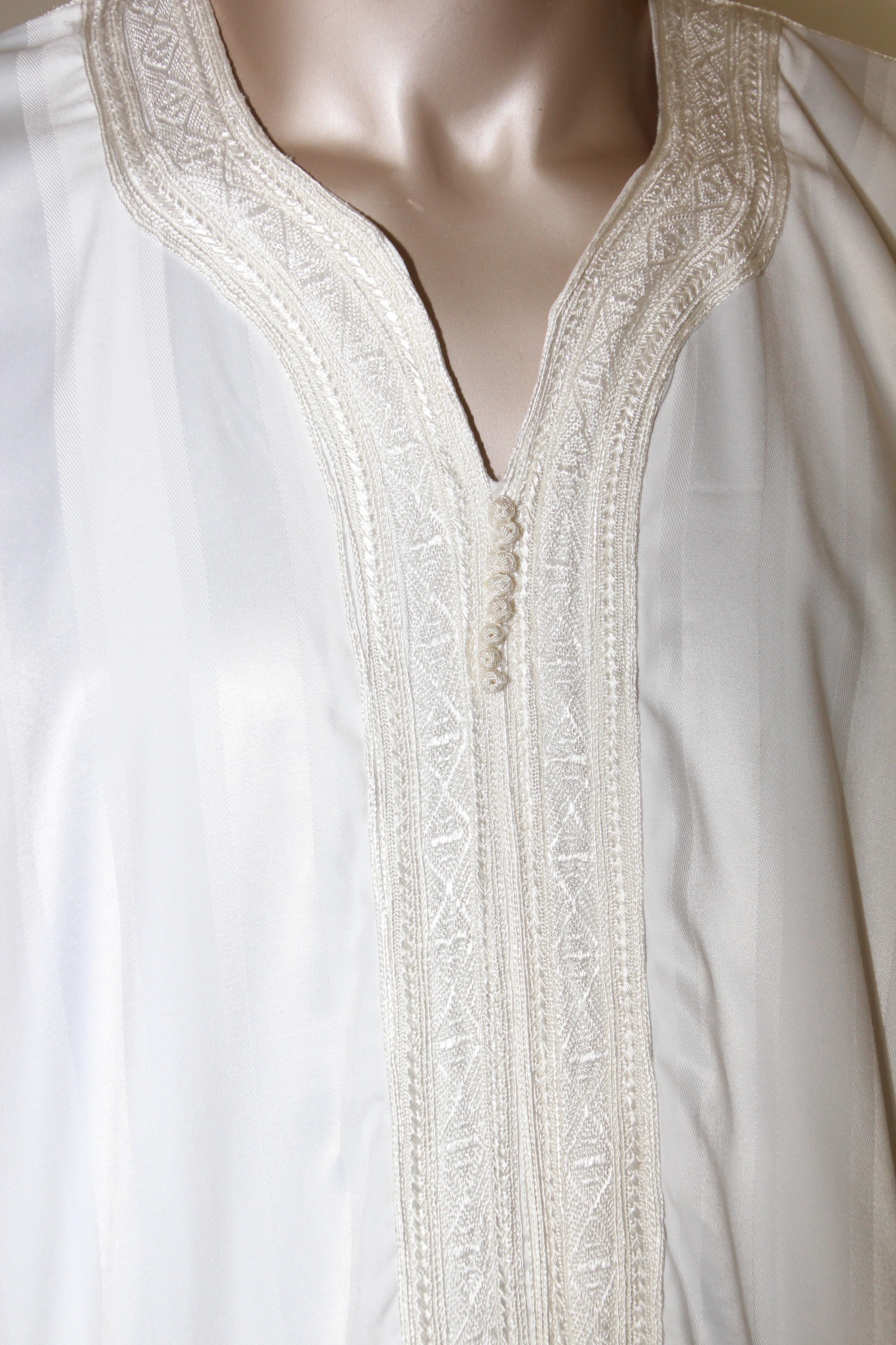 Moroccan Vintage Gentleman White Caftan For Sale 3