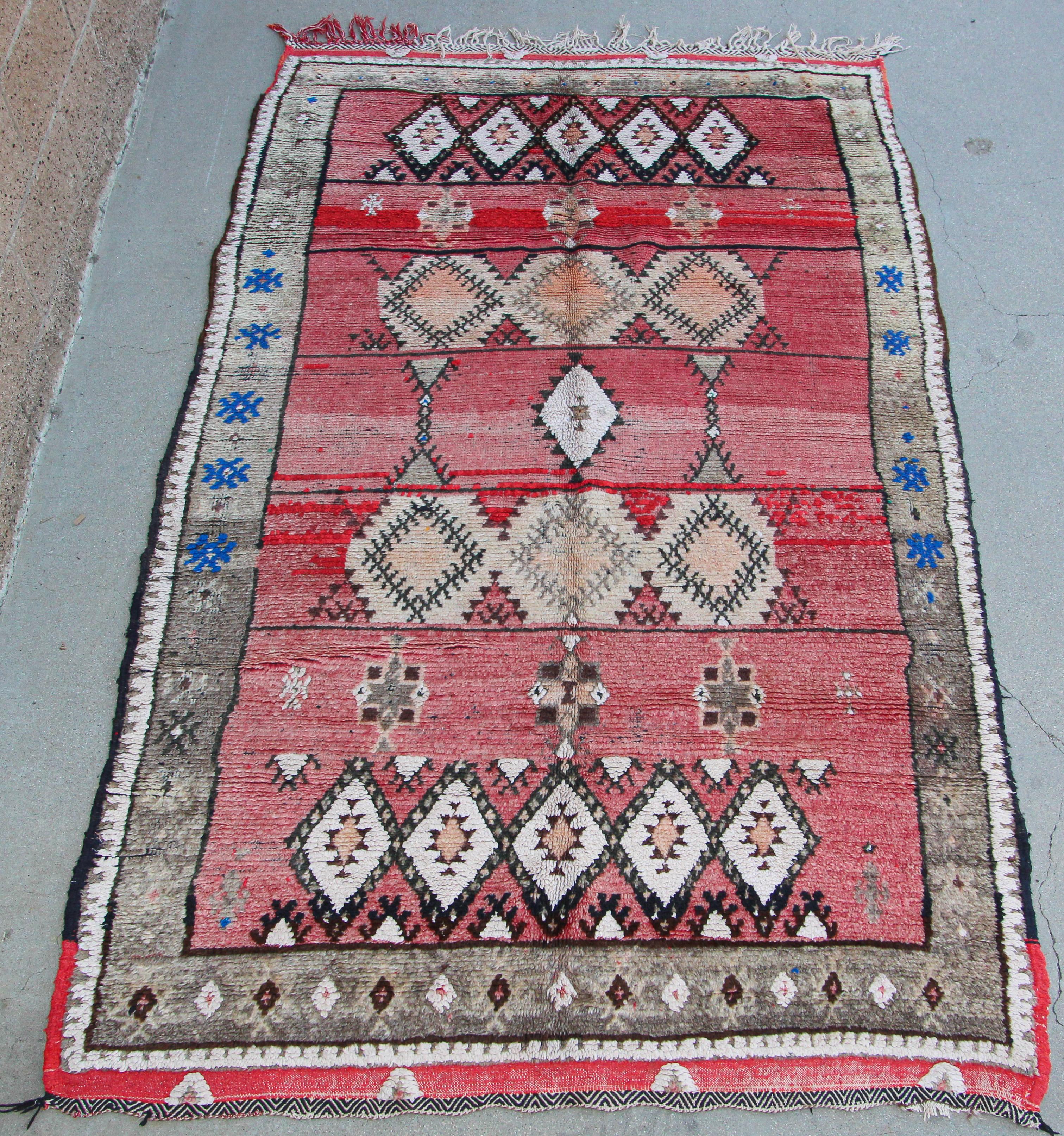Folk Art Moroccan Vintage Hand-Woven Boujad Berber Rug, circa 1960 For Sale