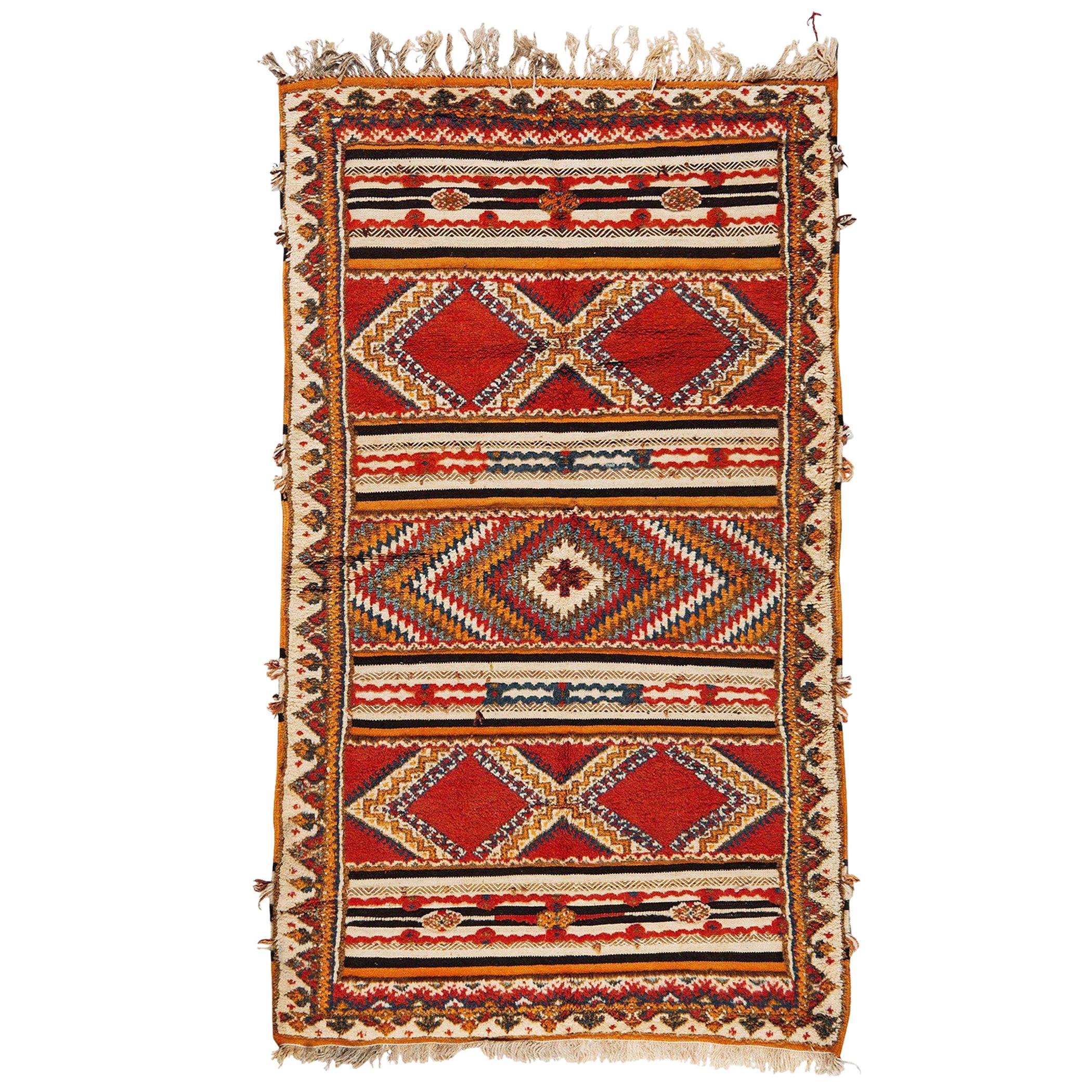 Marokkanischer handgewebter Vintage-Teppich oder Teppich aus Wolle mit abstrakten Diamantmuster
