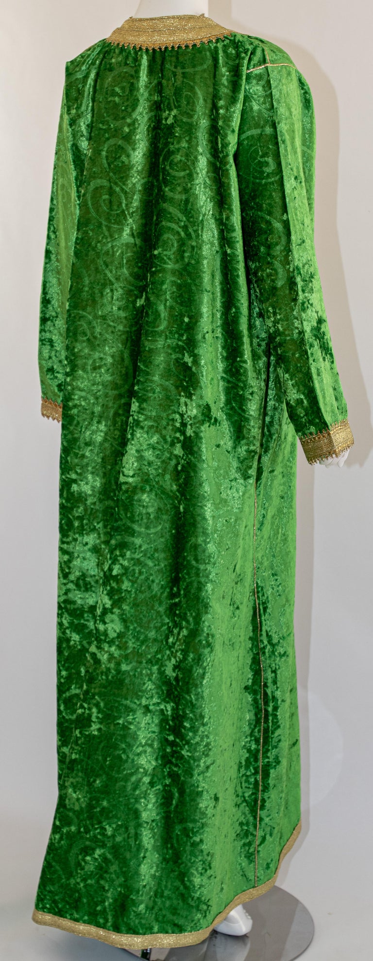 Moroccan Vintage Kaftan Emerald Green Velvet Gold Embroidered Caftan ...