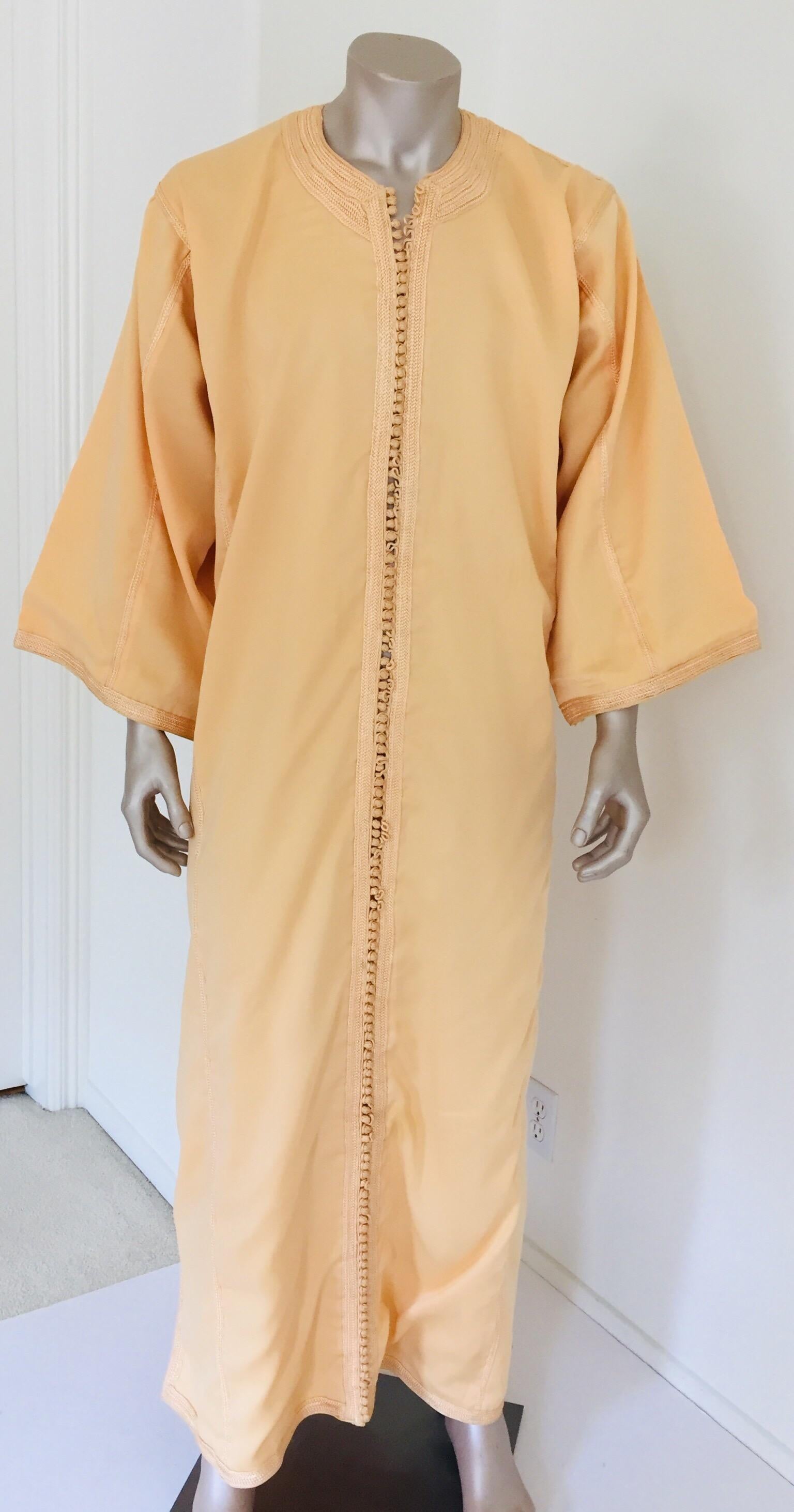 20th Century Moroccan Vintage Kaftan Gentleman Yellow Gold Caftan, circa 1970 For Sale