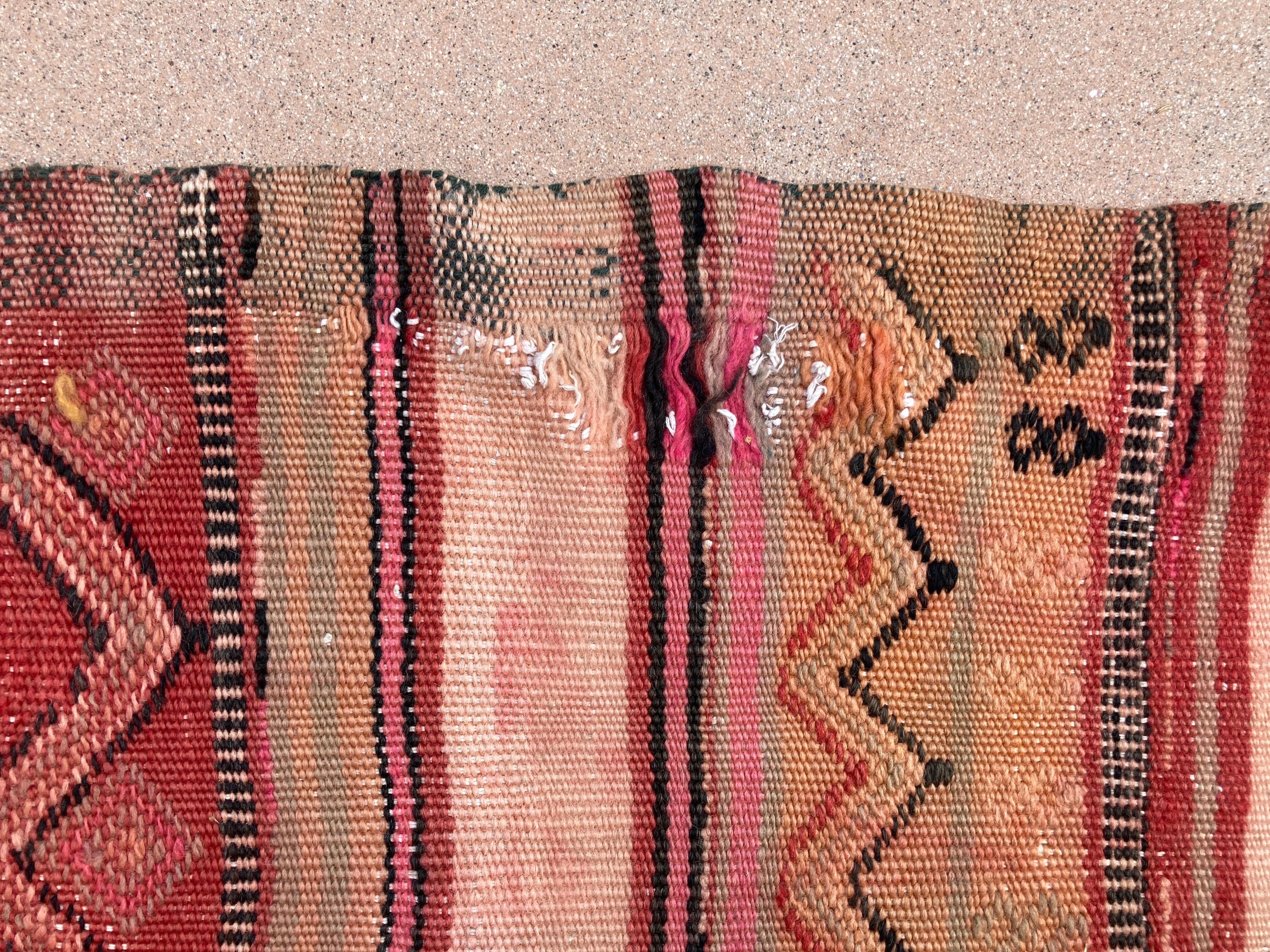 Rug & Kilim Vintage Marocain Tribal, circa 1960's en vente 6