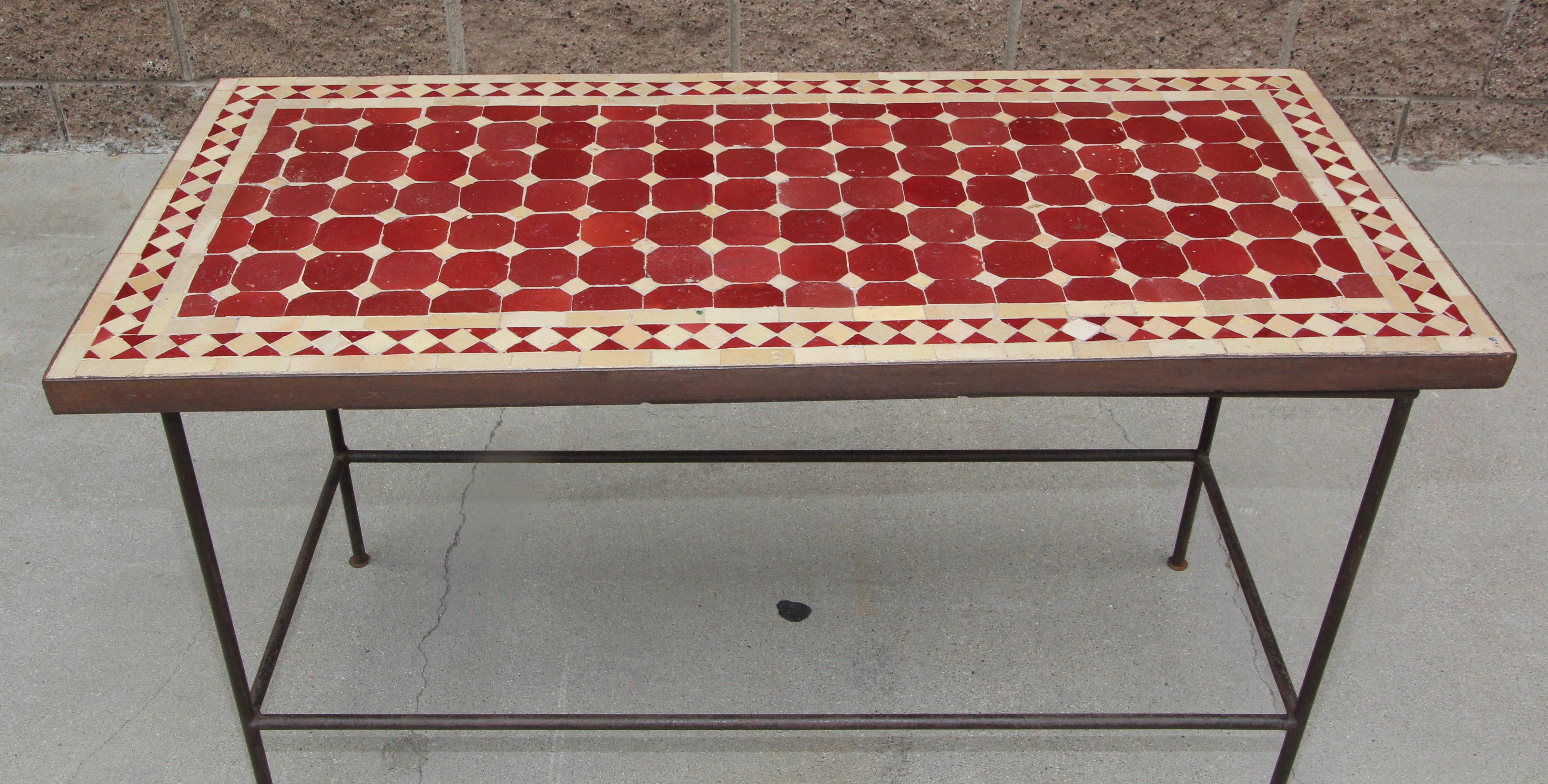red moroccan tiles