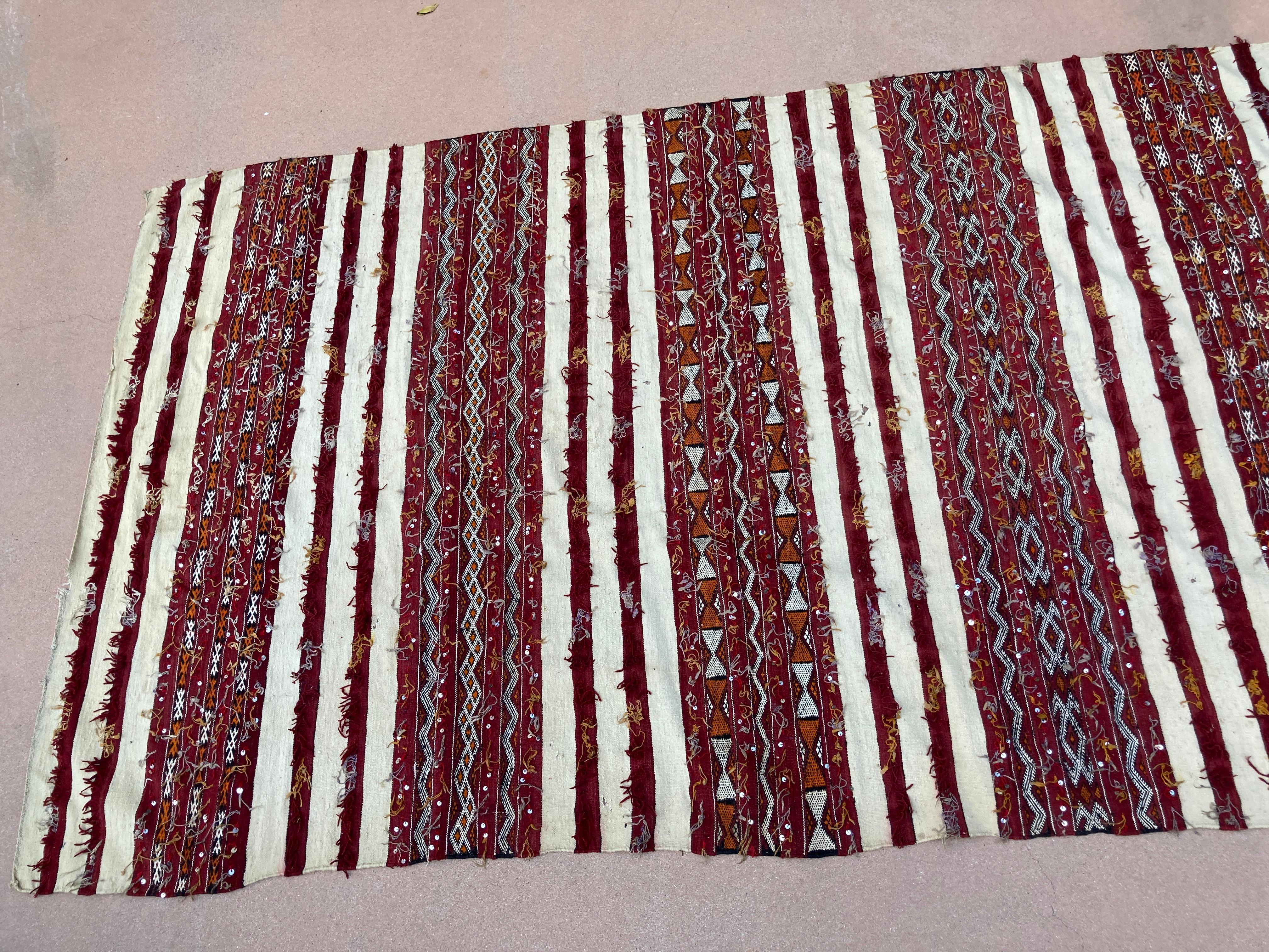 1960s Authentic Moroccan Vintage Tribal Kilim Handira Rug For Sale 10
