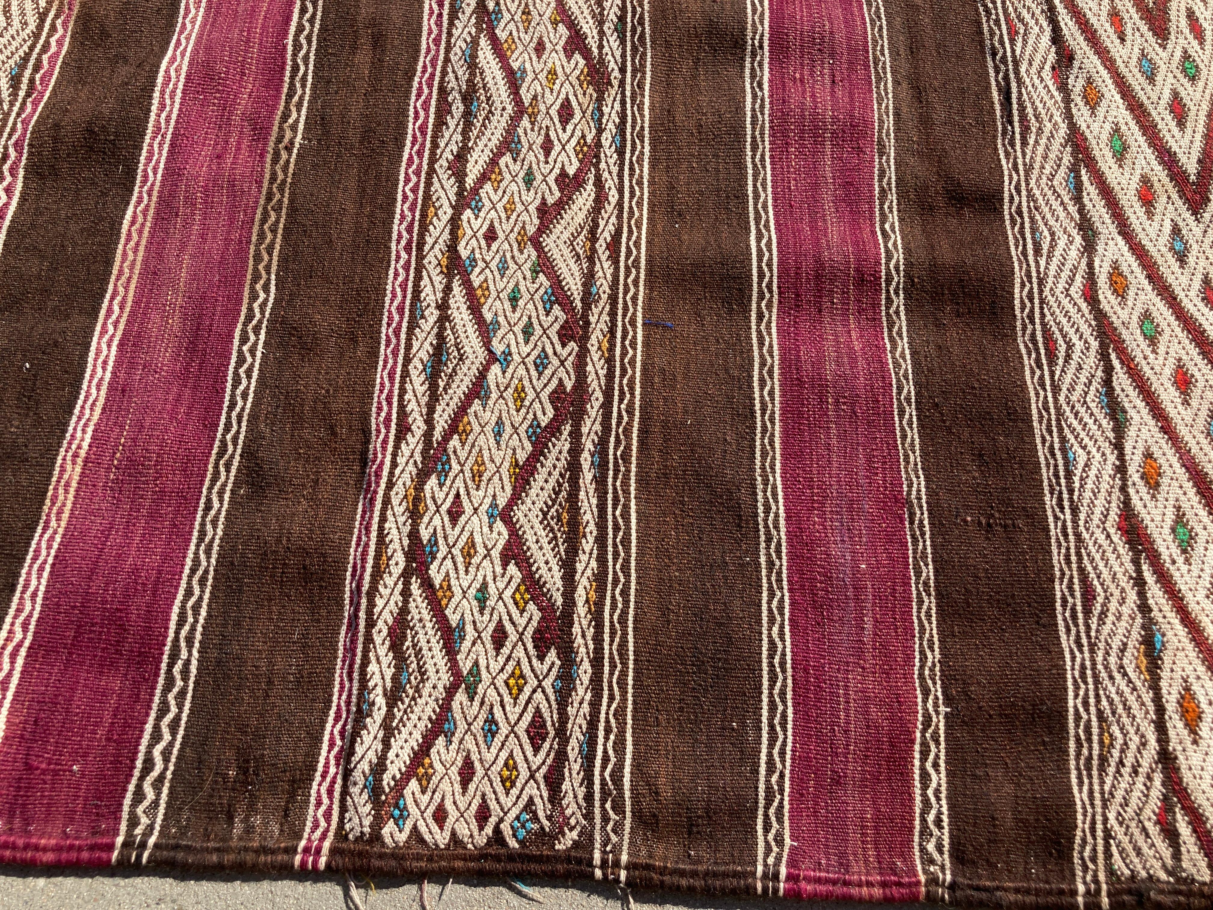 Moroccan Vintage Tribal Kilim Rug Textile North Africa For Sale 11