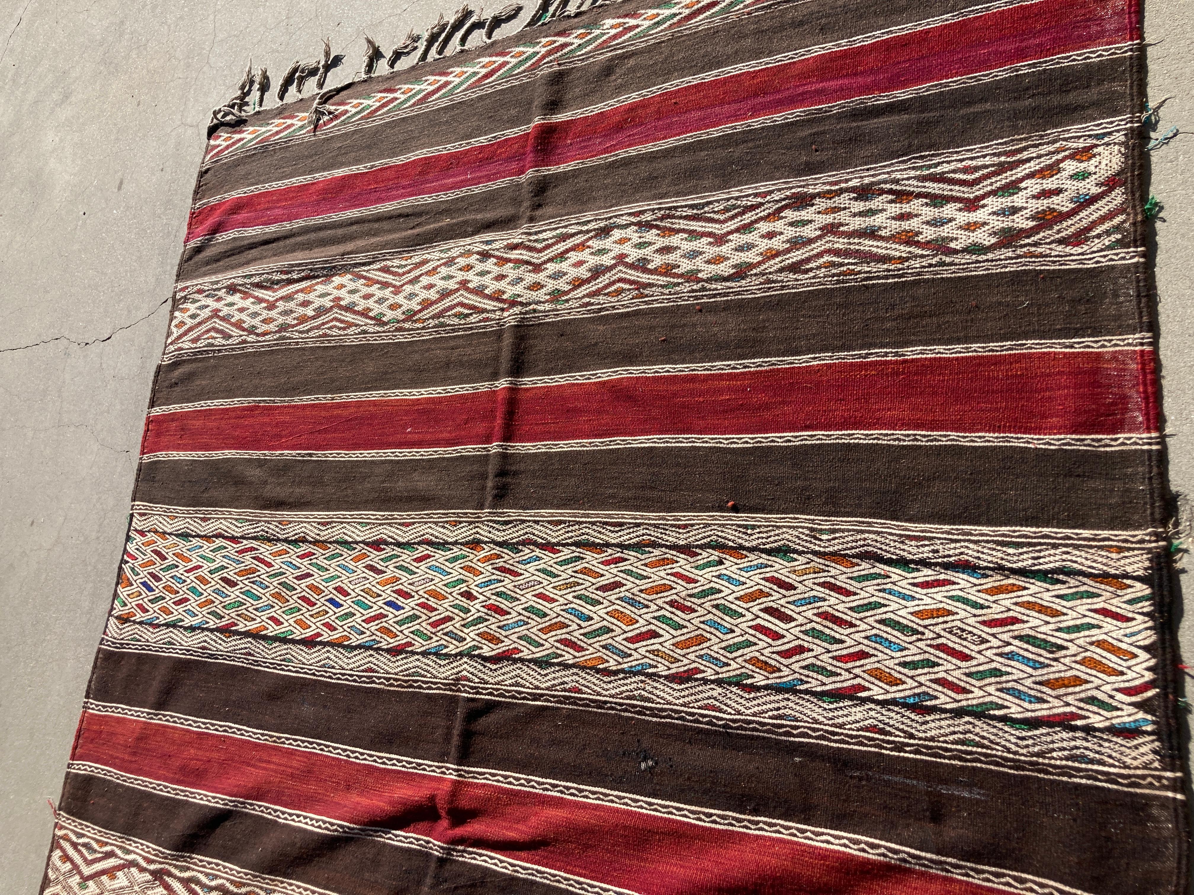 Moroccan Vintage Tribal Kilim Rug Textile North Africa For Sale 2